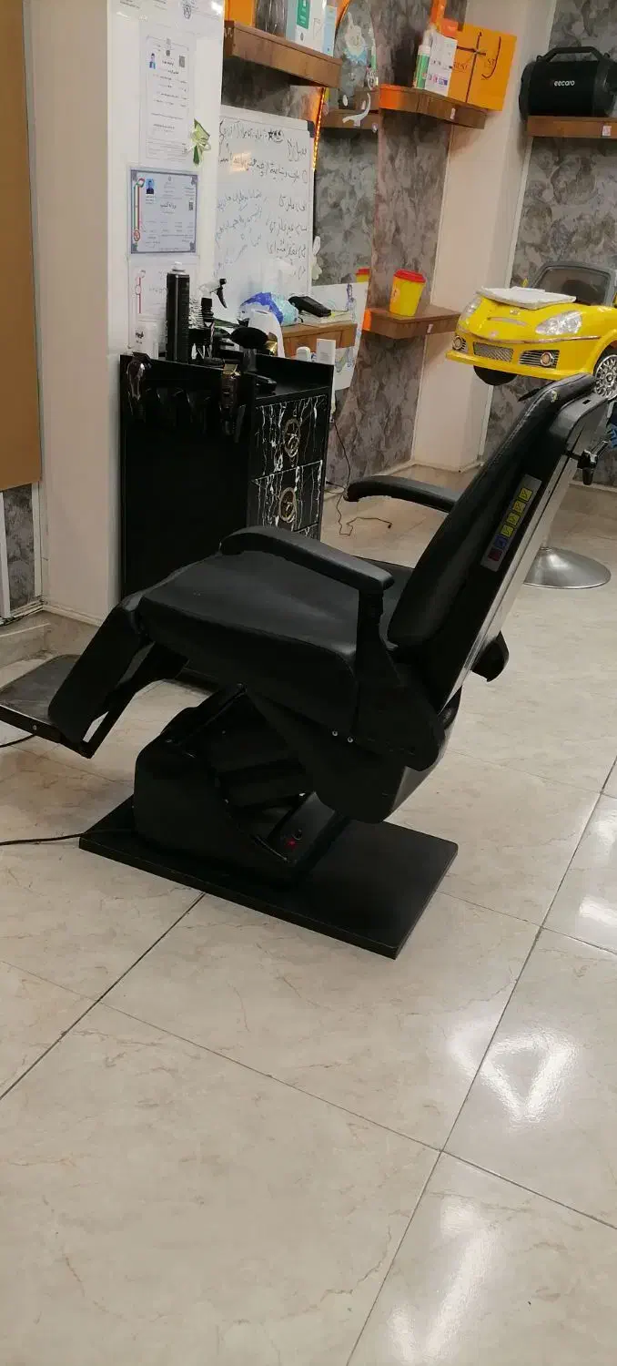 صندلی برقی ارایشگاه|آرایشگاه و سالن‌های زیبایی|گرگان, |دیوار