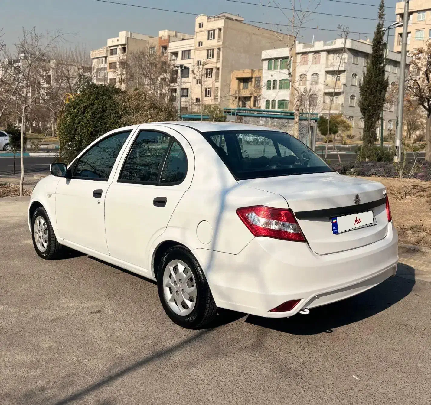 ساینا مدل ۱۳۹۸ سفید بدون رنگ|خودرو سواری و وانت|تهران, تهرانپارس شرقی|دیوار