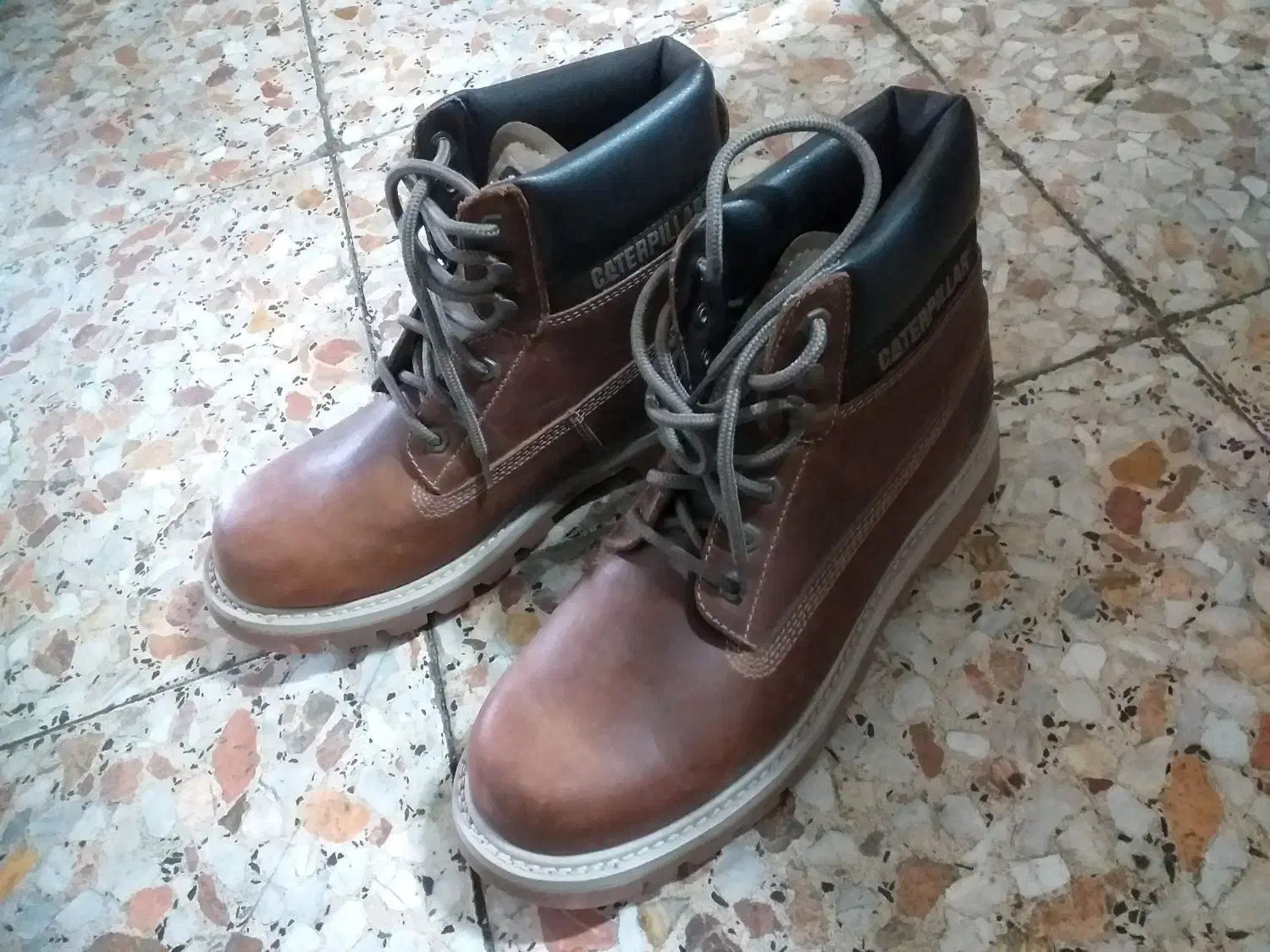 کفش چرم کت|کیف، کفش، کمربند|اهواز, کوی شاهد|دیوار