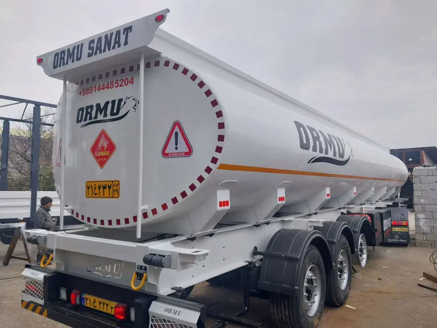 تیغ و تانک ۴۴۰۰۰لیتری|قایق و سایر وسایل نقلیه|مشهد, میان ولایت|دیوار