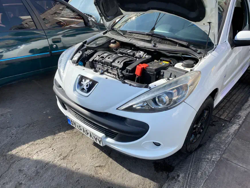 چراغ جلو 207 مدل بالایی|قطعات یدکی و لوازم جانبی|فردیس, فردیس|دیوار