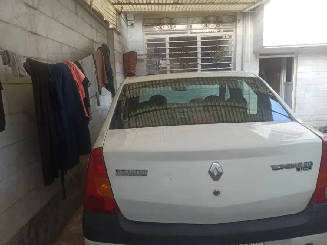 ال ۰ ۹مدل E2|خودرو سواری و وانت|خرمآباد, |دیوار