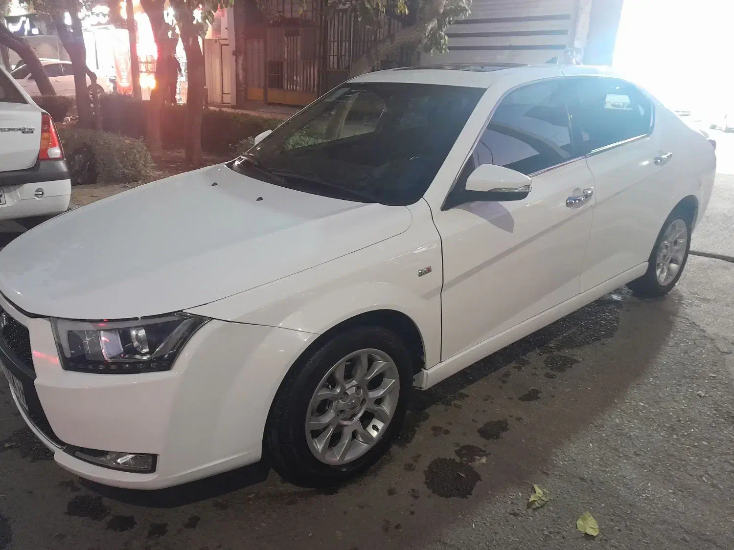 دنا اتومات مدل ۴۰۰|خودرو سواری و وانت|اصفهان, پوریای ولی|دیوار