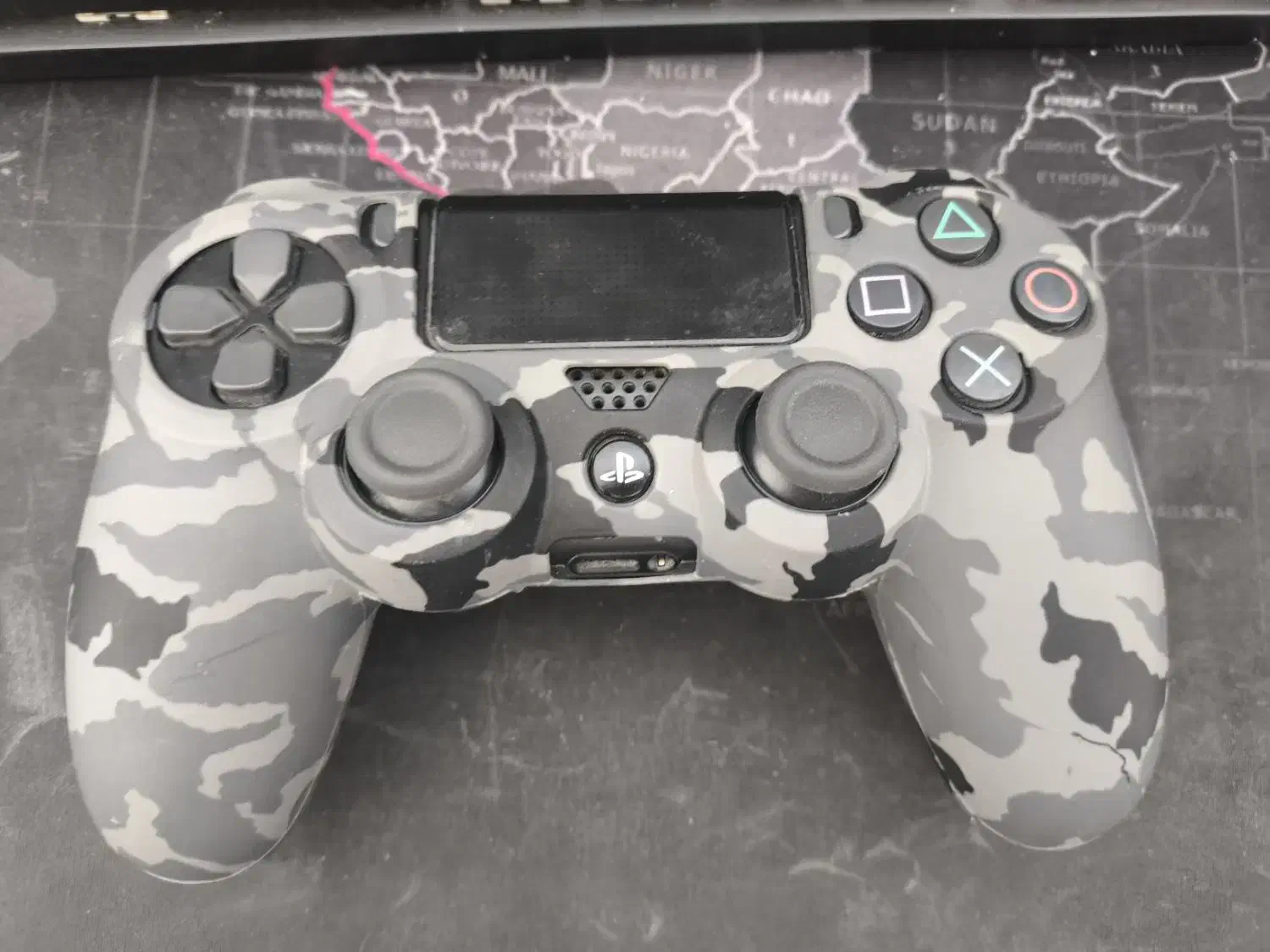 دو دسته ps4|کنسول، بازی ویدئویی و آنلاین|پردیس, فاز ۱۱|دیوار