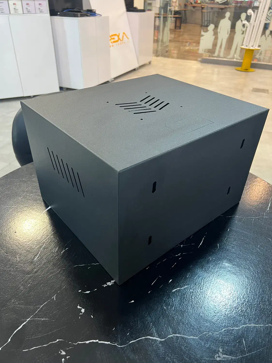 رک ۴ یونیت تمام فلز|دوربین مداربسته|شیراز, سینما سعدی|دیوار