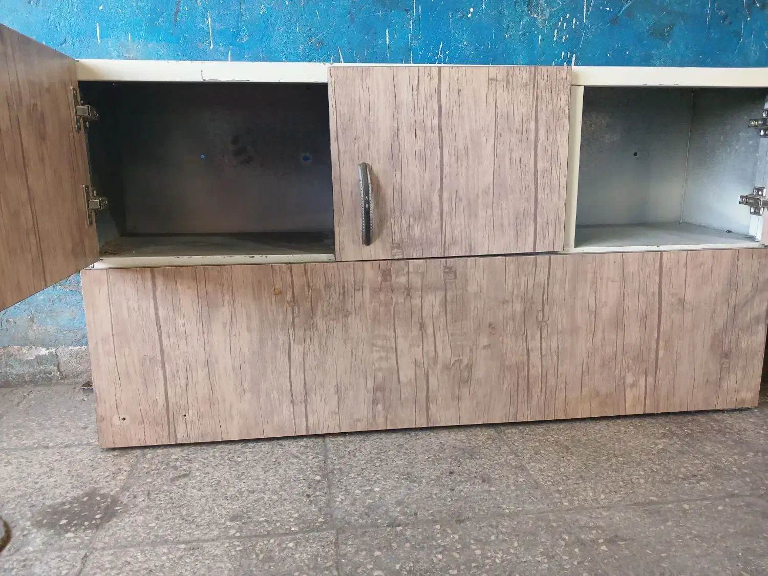 ابچکان|آبچکان و نظمدهنده ظروف|قیدار, |دیوار