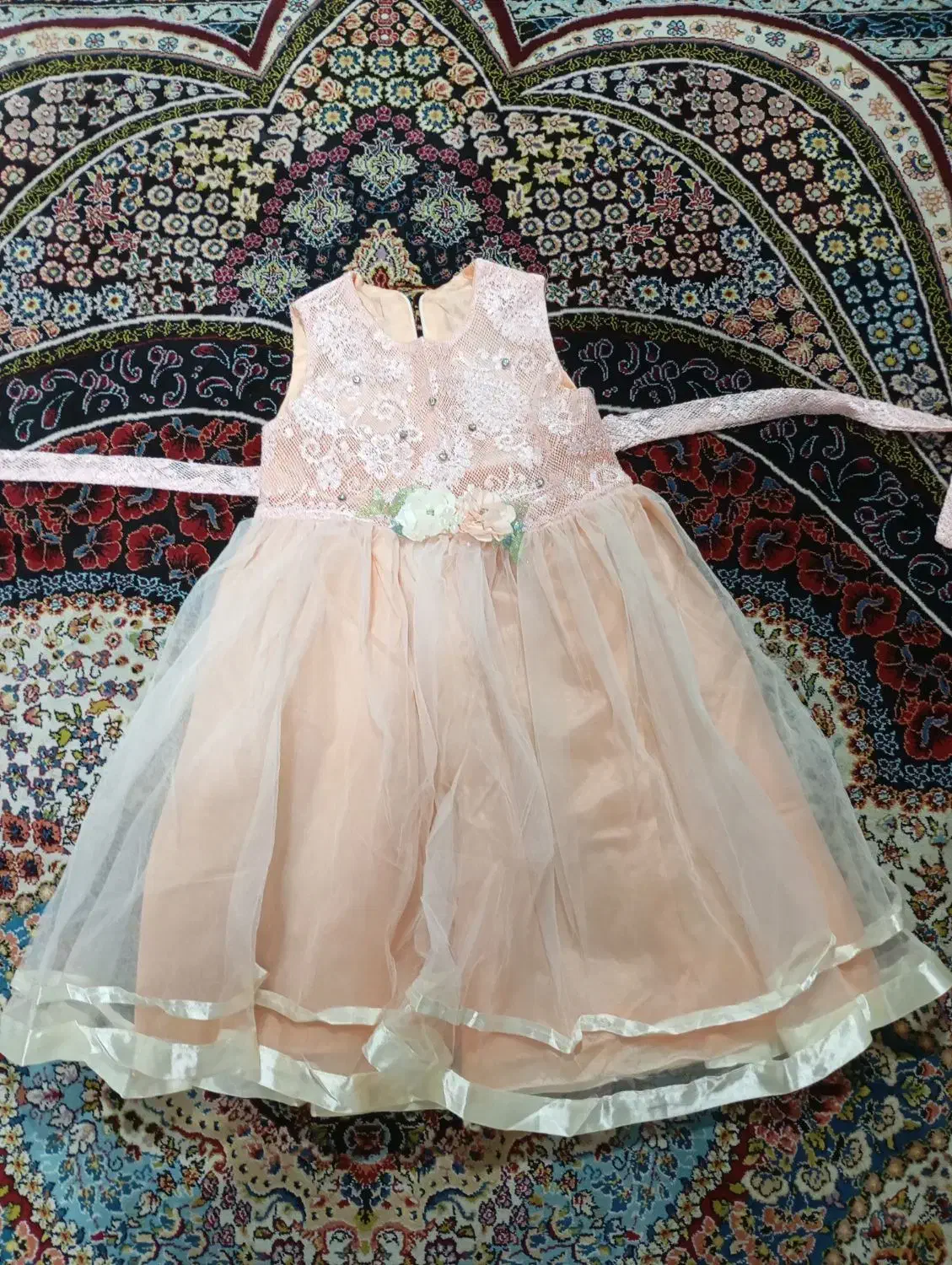 لباس عروس|کفش و لباس بچه|فومن, |دیوار