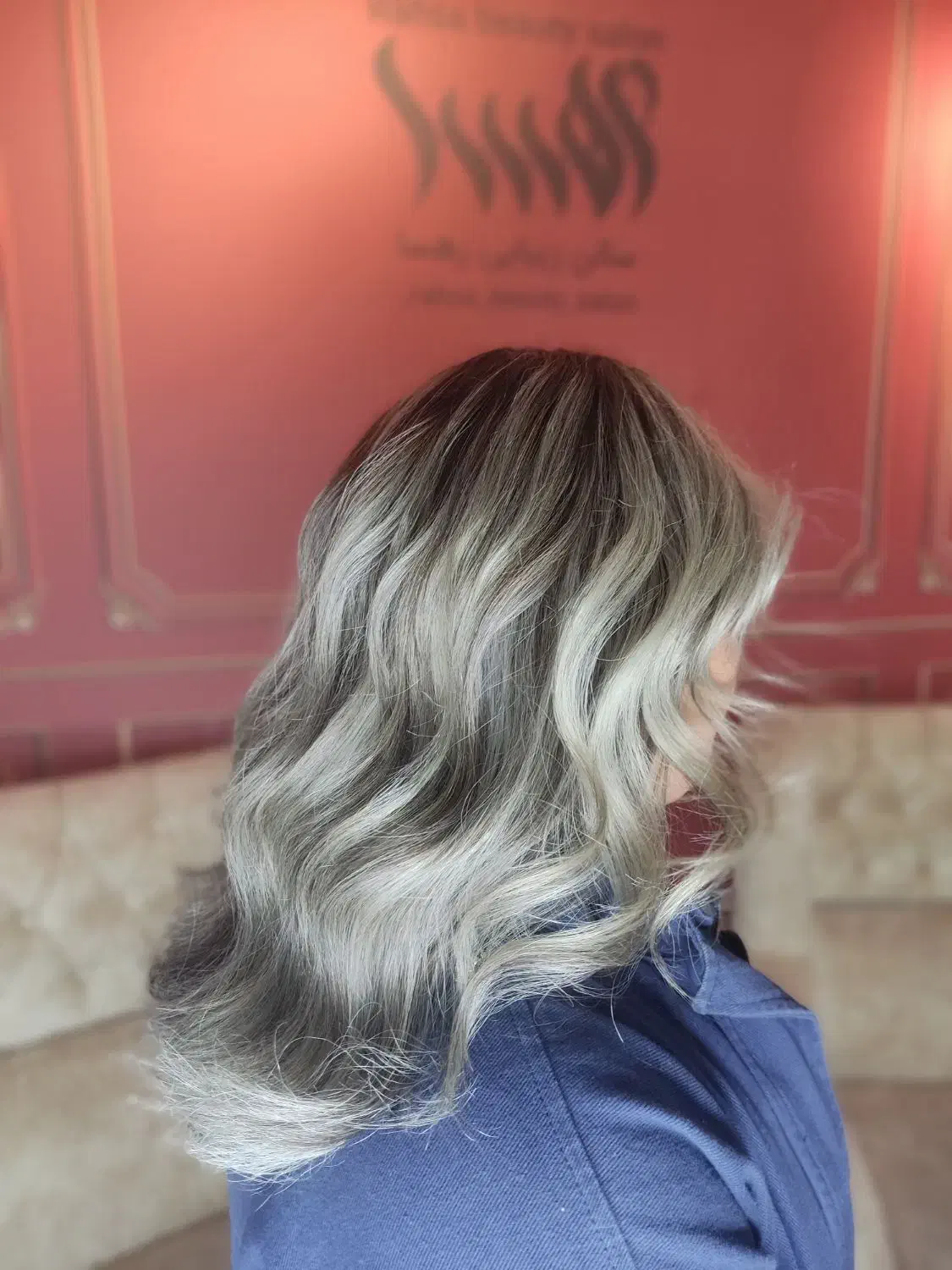 رنگ مو و خدمات کامل زیبایی در نجف آباد|خدمات آرایشگری و زیبایی|نجفآباد, کشاورز|دیوار