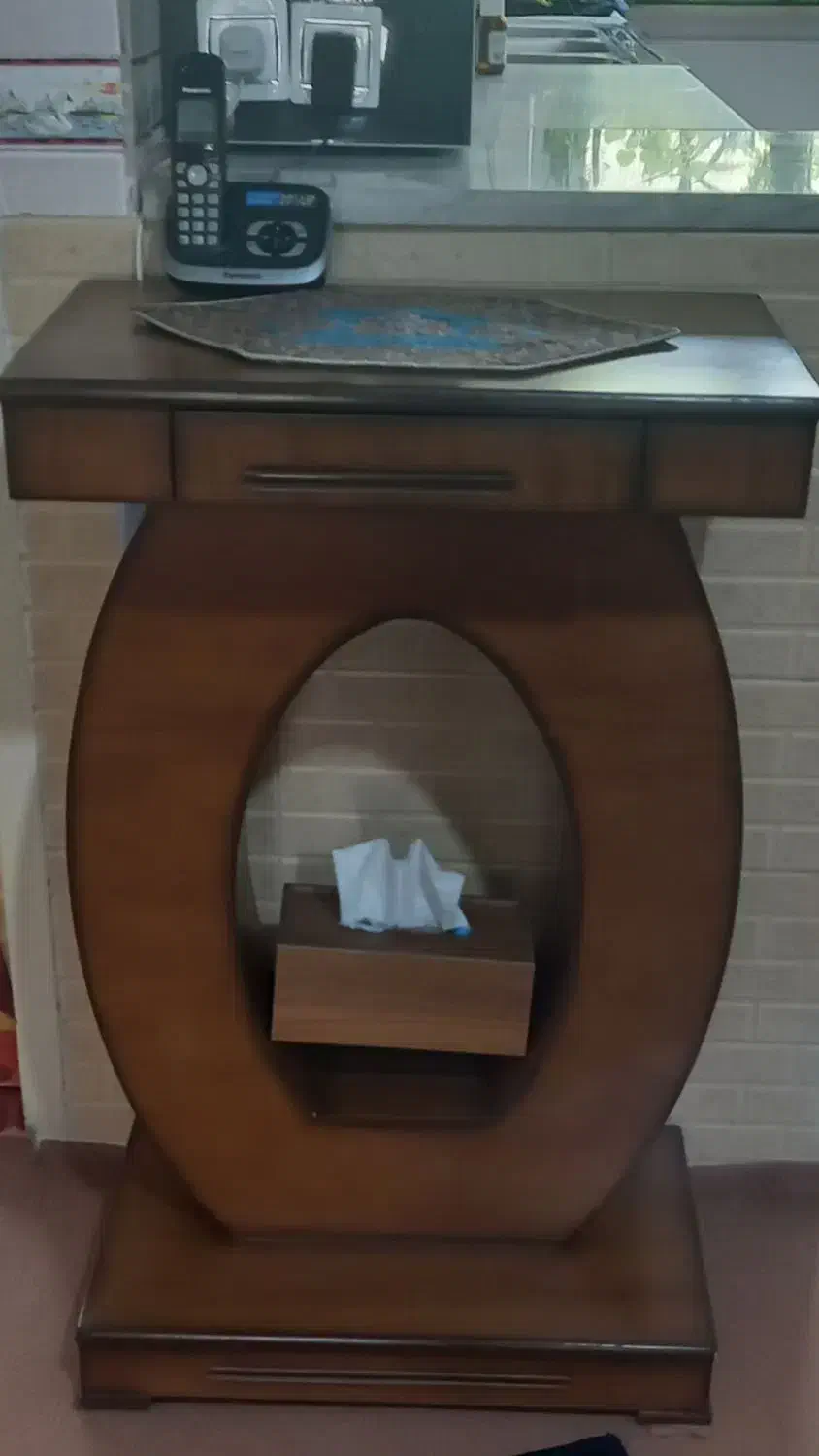 میز تلفن|میز تلفن|اراک, |دیوار