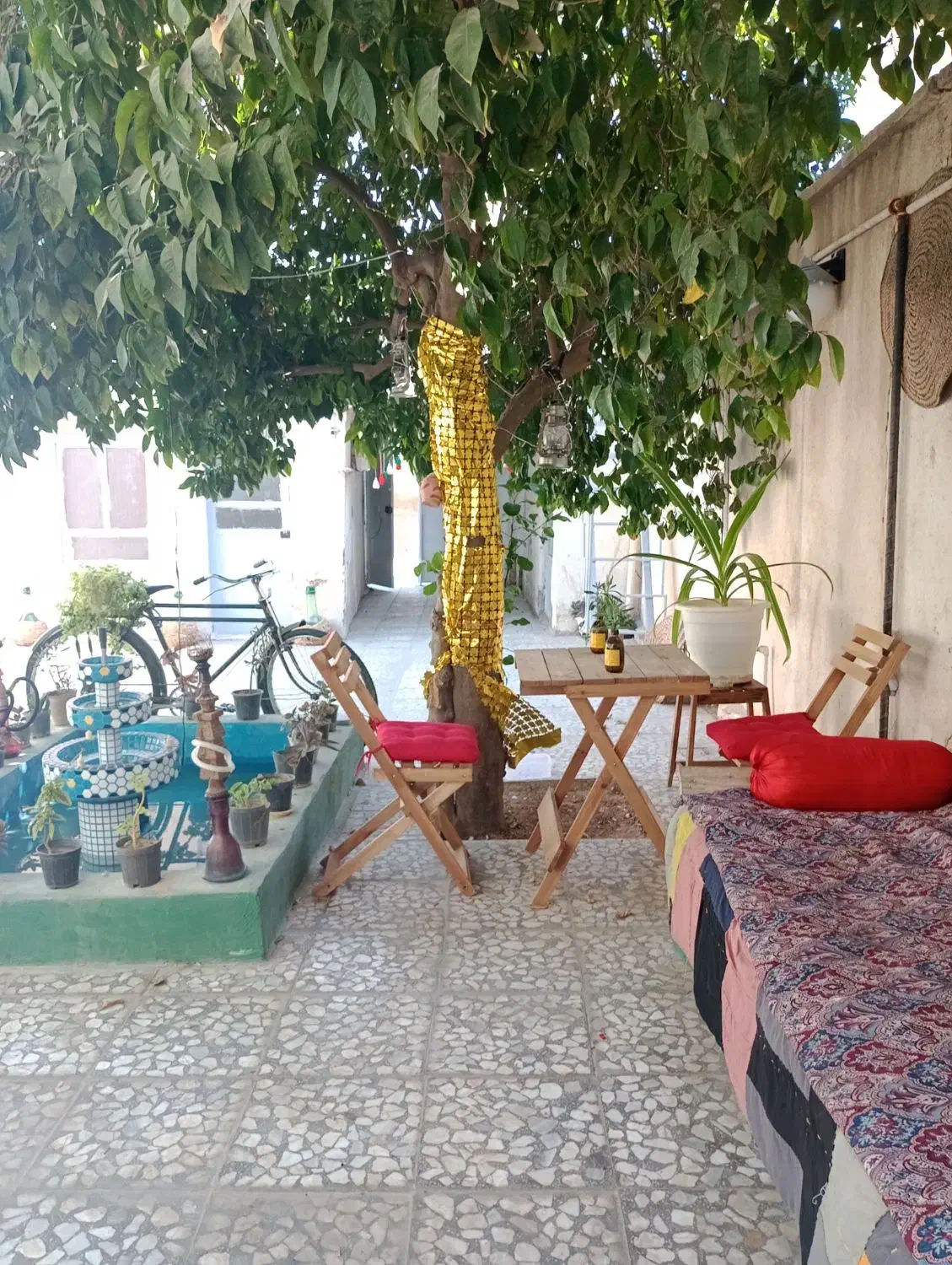 اتاق و سوییت موجود هست|اجارهٔ کوتاهمدت آپارتمان و سوئیت|شیراز, شاهچراغ|دیوار