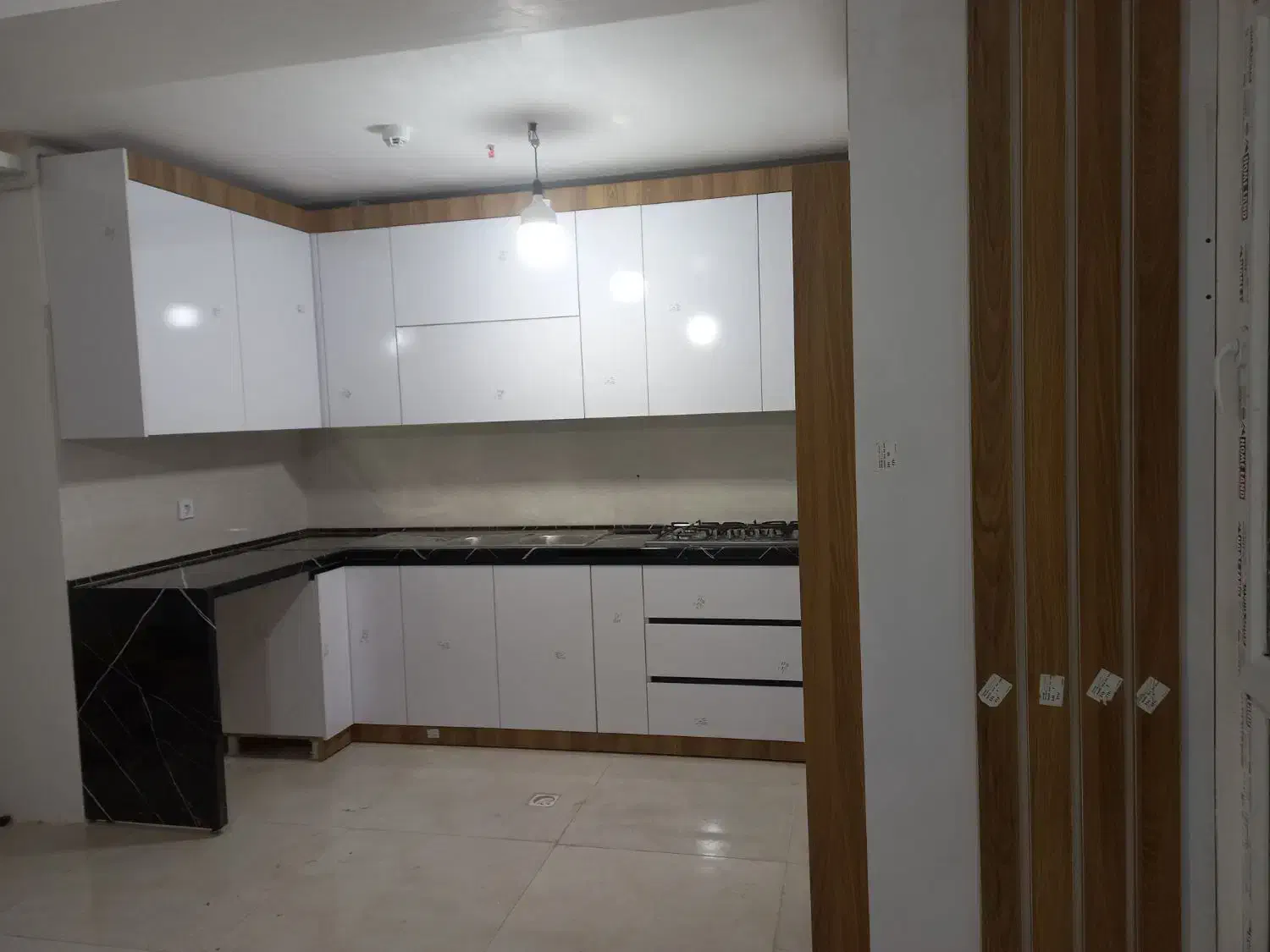 واحد خشک تجهیز شده ۷۰ متری دوخوابه|اجارهٔ آپارتمان|همدان, |دیوار