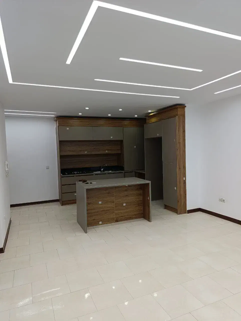 ۷۰متر یک خواب فاز۴ پارکینگ مسقف و انباری|فروش آپارتمان|پرند, فاز ۴|دیوار