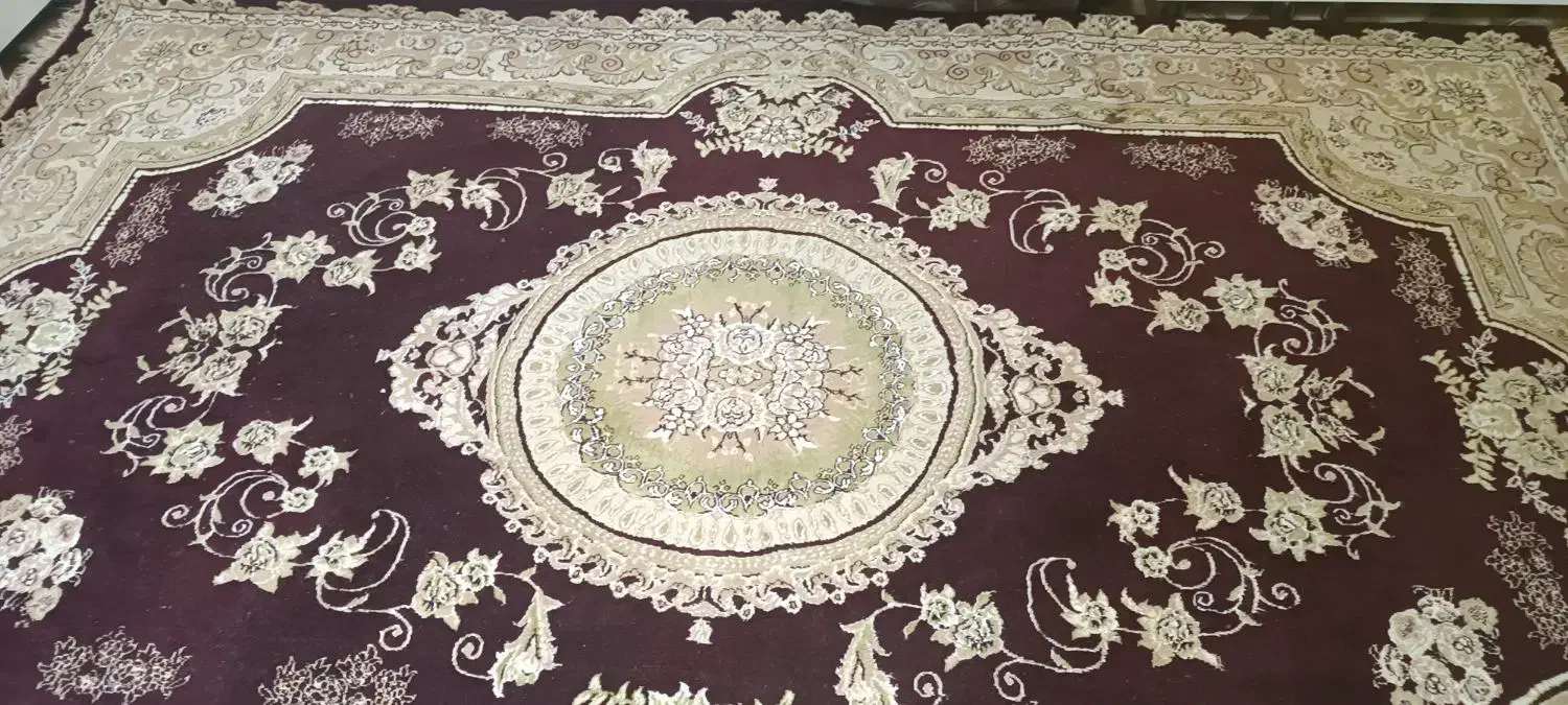 چند عدد وسایل دو عدد فرش صندلی راک|حراج|آبدانان, |دیوار