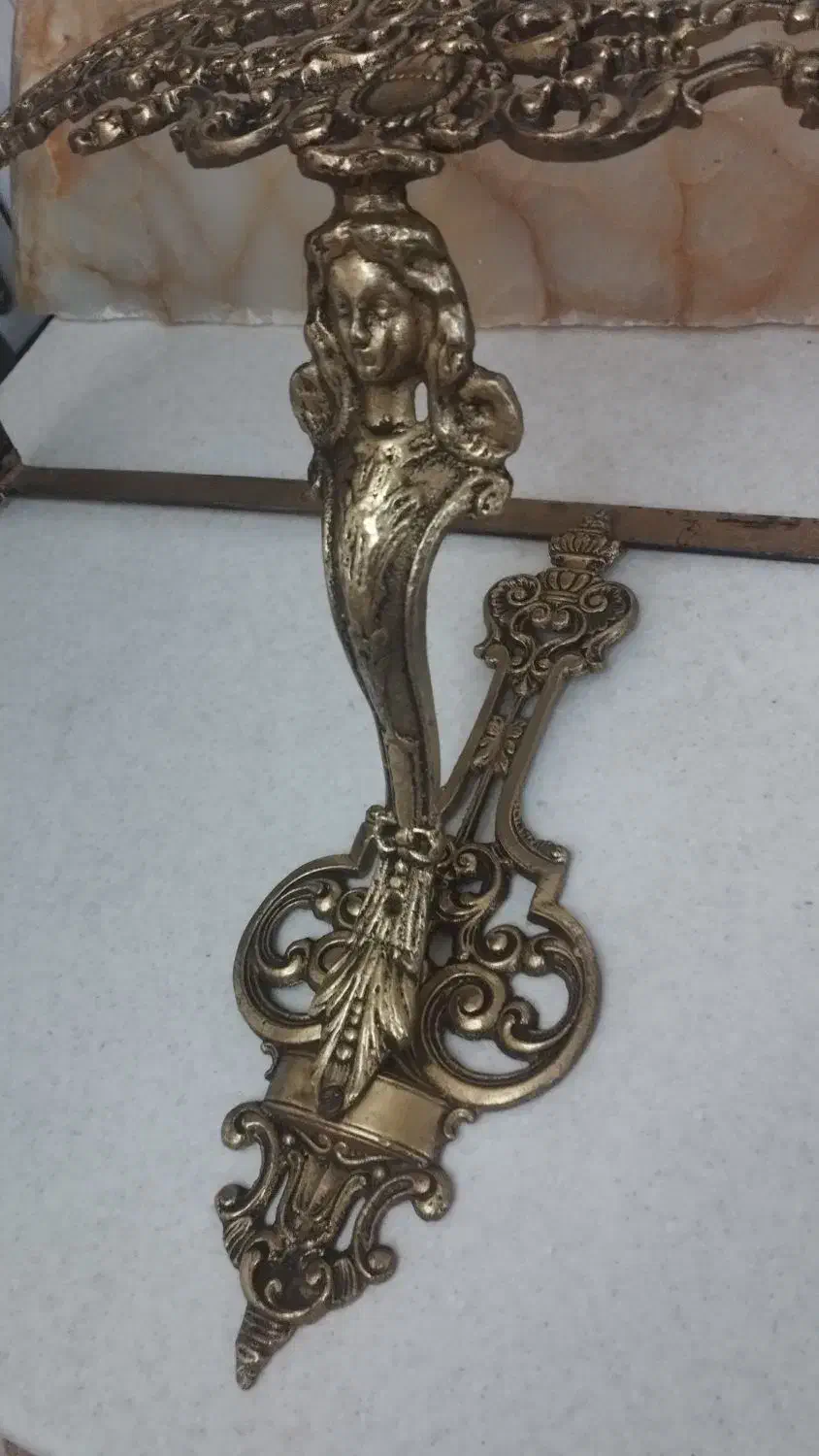 کنسول دیواری برنجی|بوفه، ویترین، کنسول|نسیم‌شهر, |دیوار