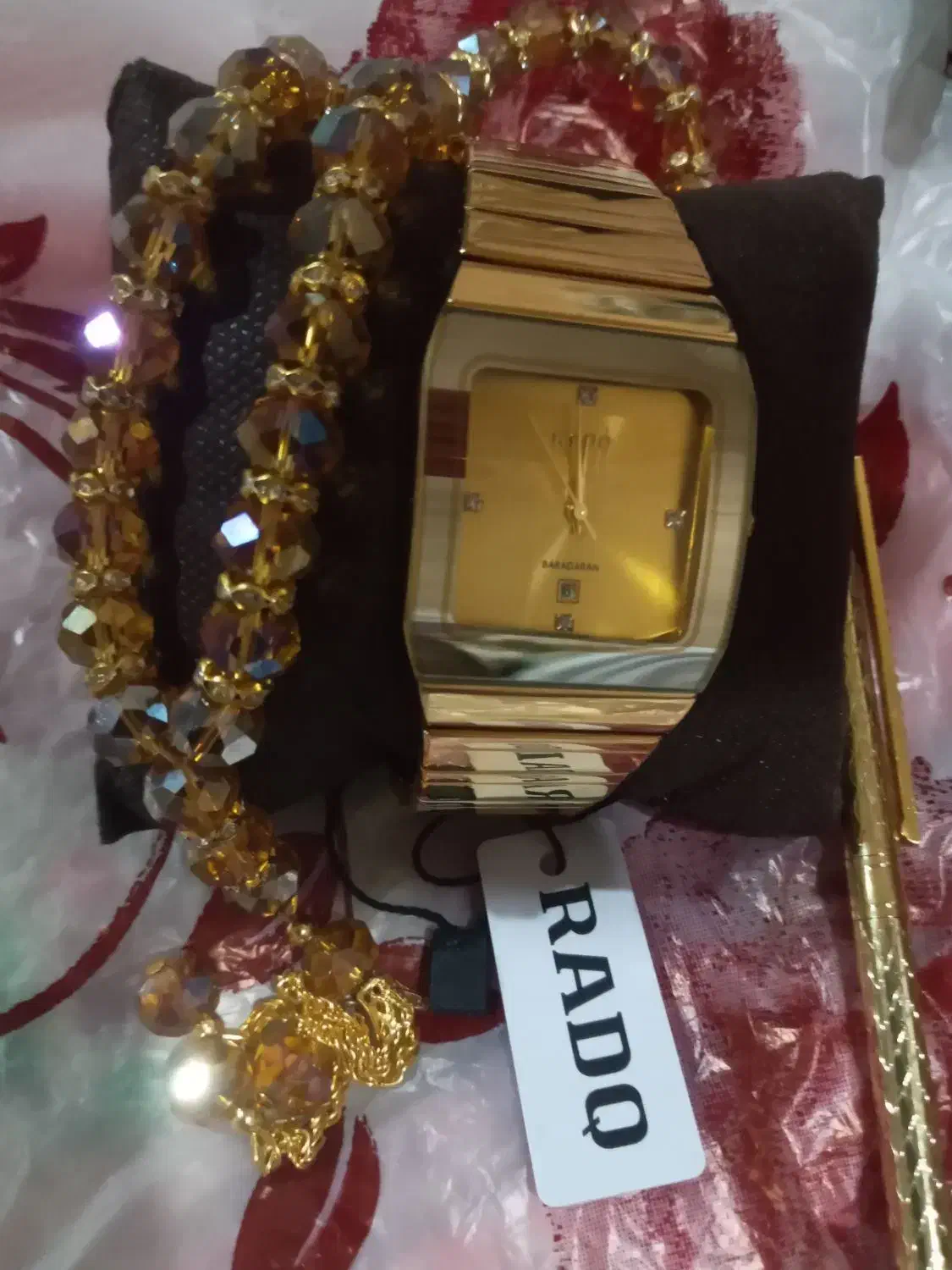 رادو رنگ طلای   نونو آکبنده تو جعبه ضداب|ساعت|خاش, |دیوار