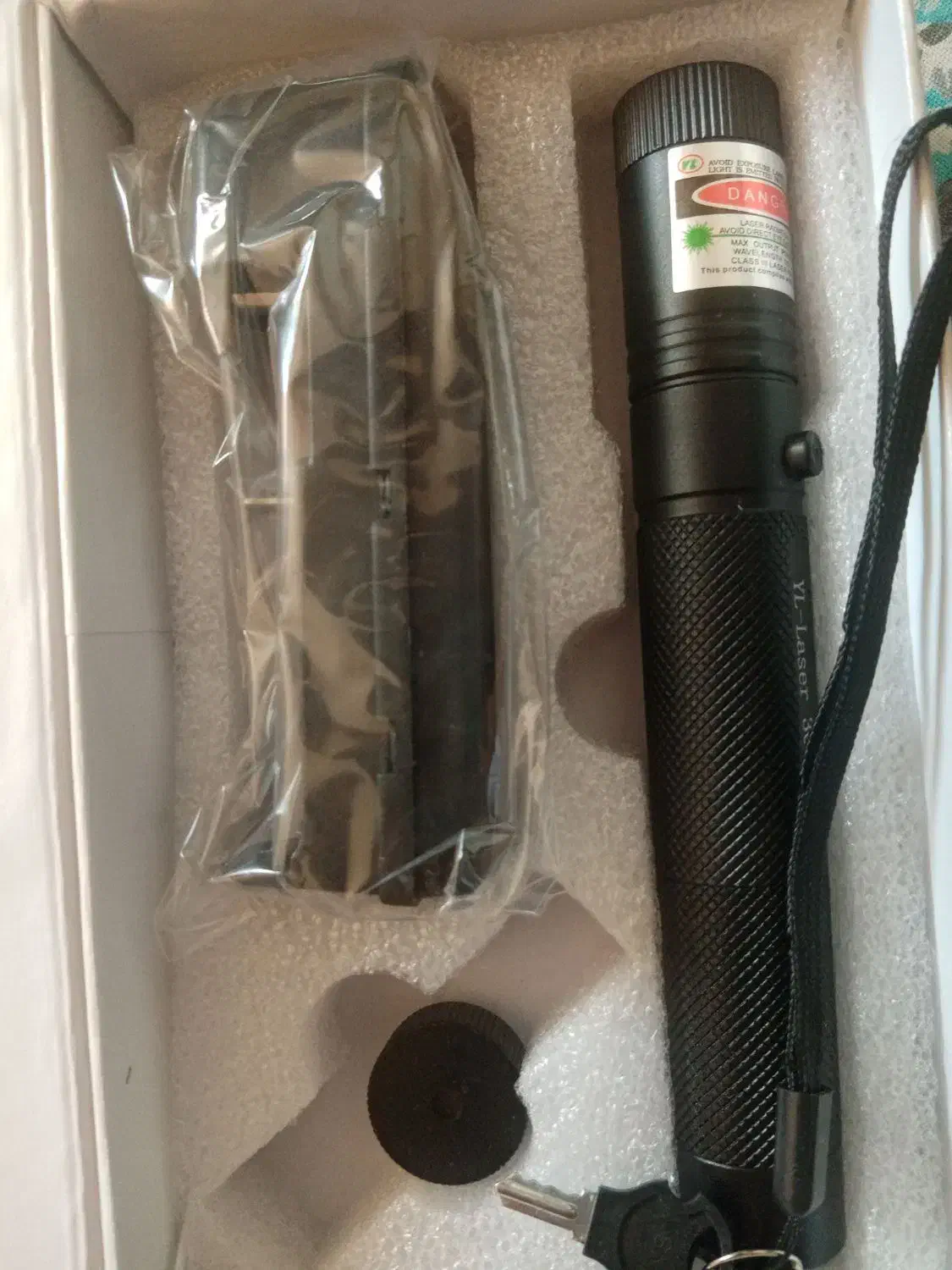 دستگاه لیزر اصل نو|تجهیزات ورزشی|برخوار, |دیوار