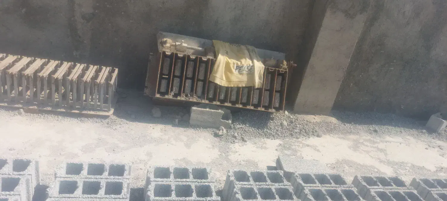 دستگاه بلوک و میکسر|ماشین‌آلات صنعتی|تهران, خاوران|دیوار