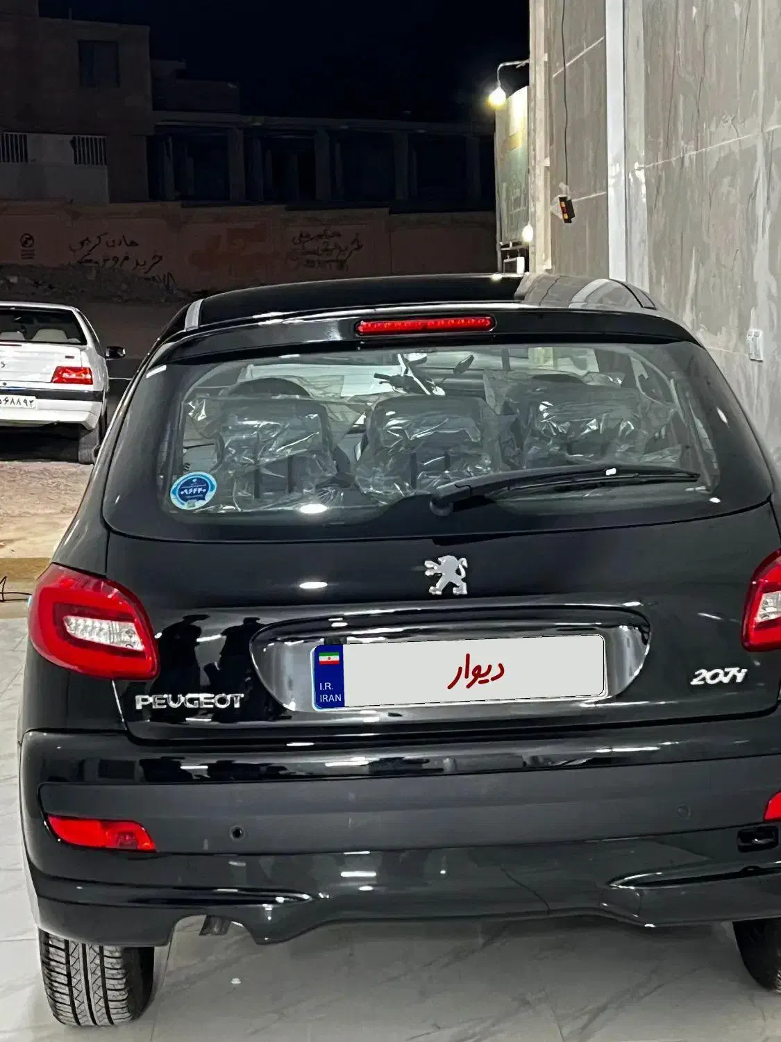 207 فلز مدل 1404 قالپاق|خودرو سواری و وانت|شیراز, بهارستان|دیوار