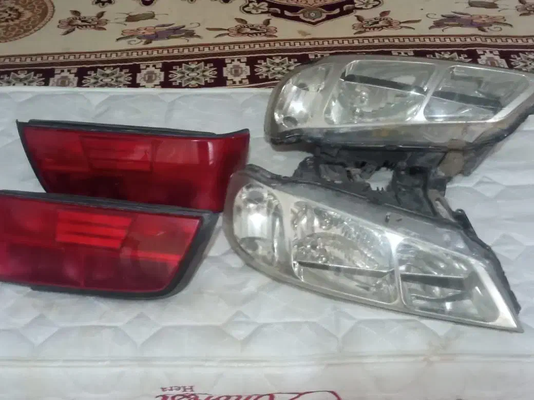 چراغ ماشین پژوپارس فابریک|قطعات یدکی و لوازم جانبی|ملایر, |دیوار