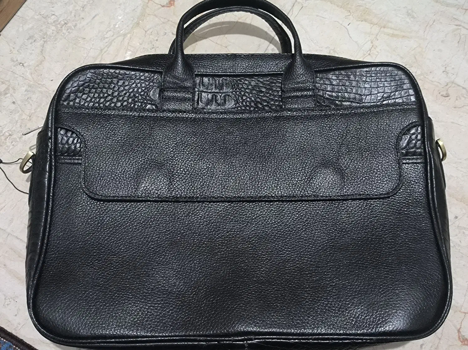 کیف دستی چرم مصنوعی|کیف، کفش، کمربند|پرند, فاز ۱|دیوار