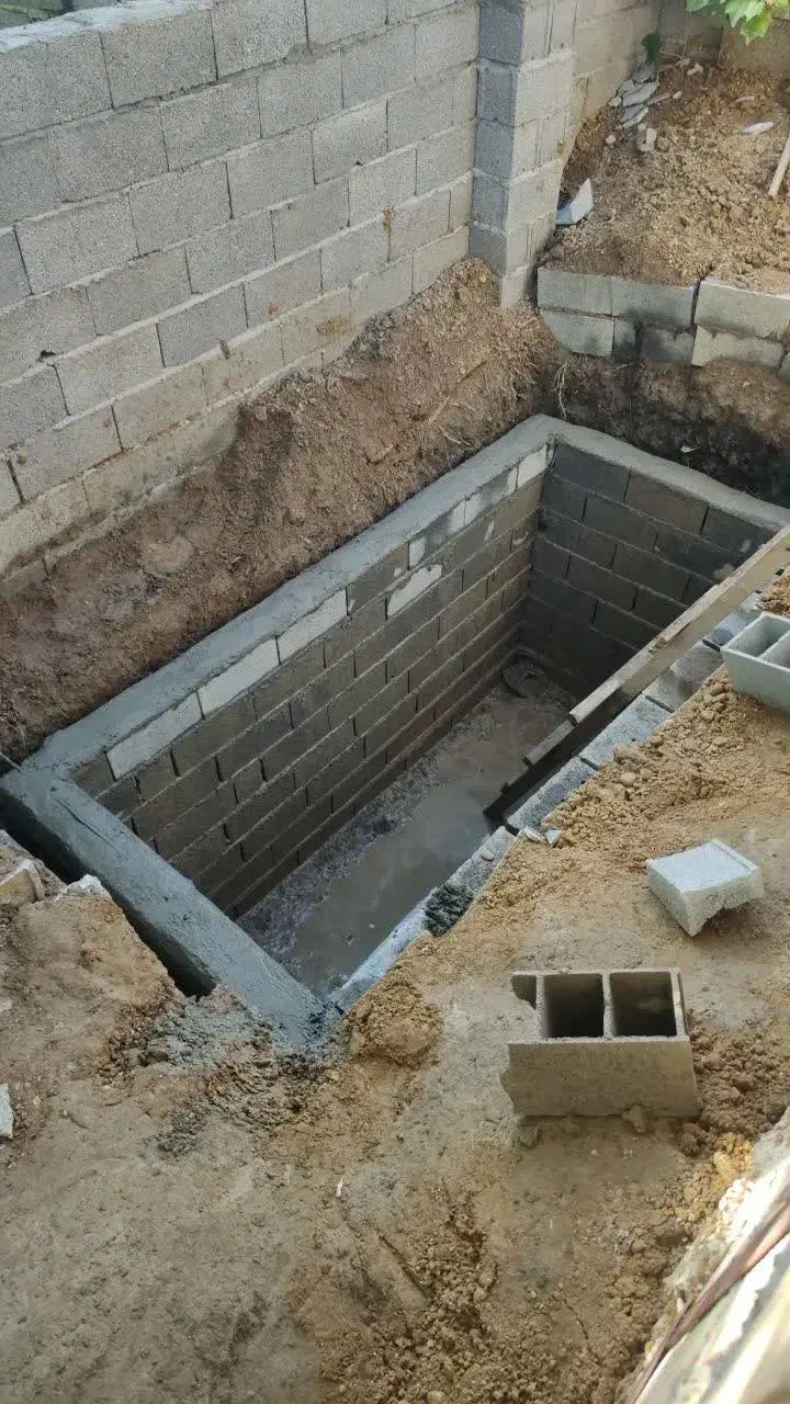 کنده کاری چاه فاضلاب|خدمات پیشه و مهارت|لاهیجان, انقلاب|دیوار