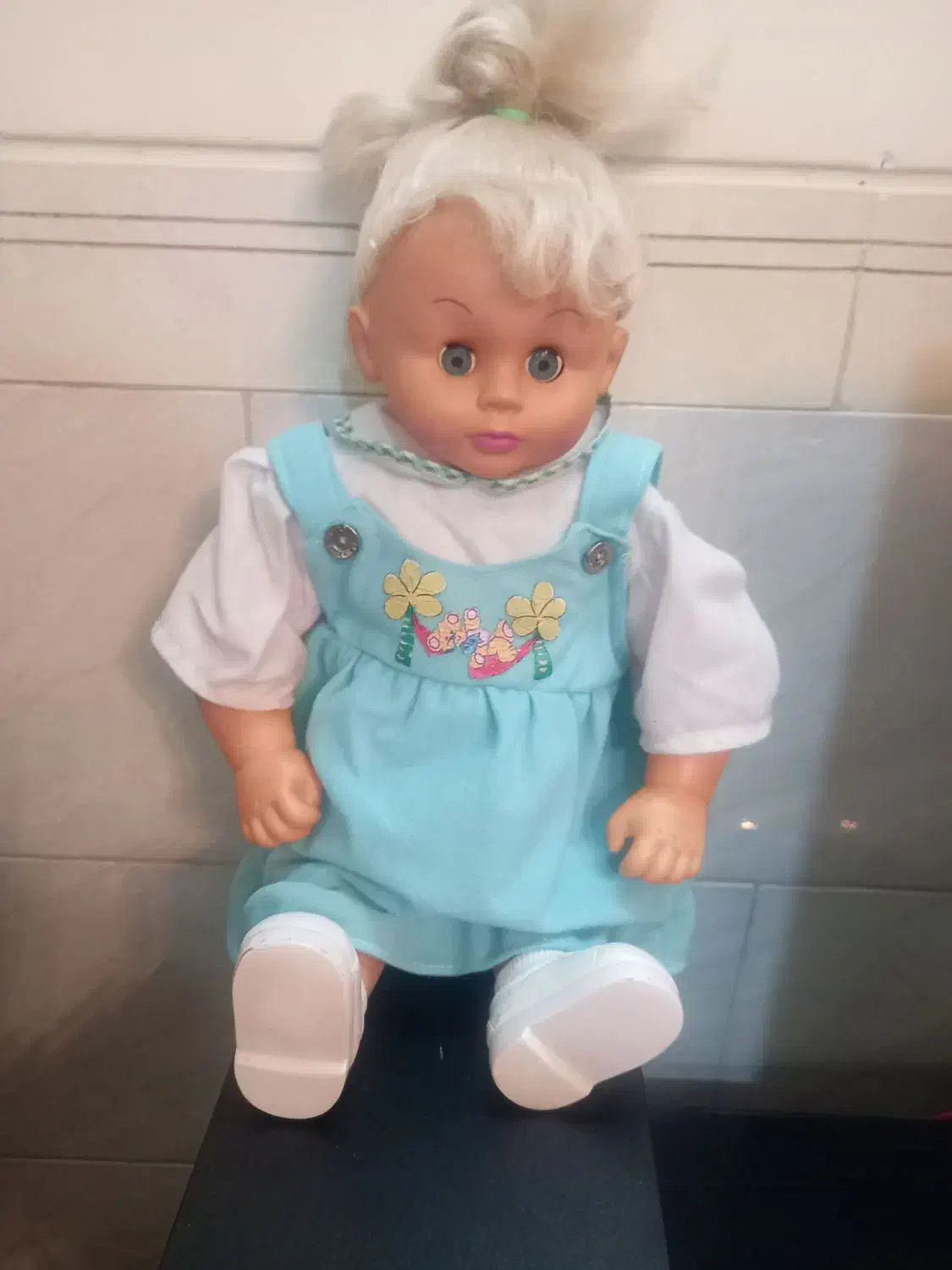 عروسک|اسباببازی بچه|اراک, |دیوار