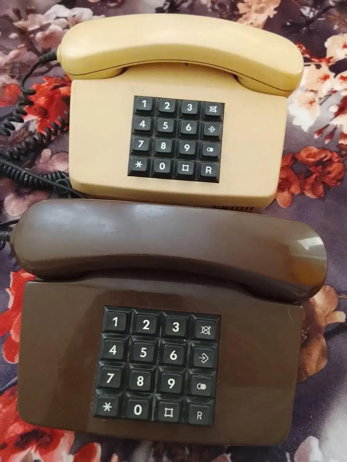 تلفن قدیمی|کلکسیون اشیاء عتیقه|تهران, خواجه نظام الملک|دیوار