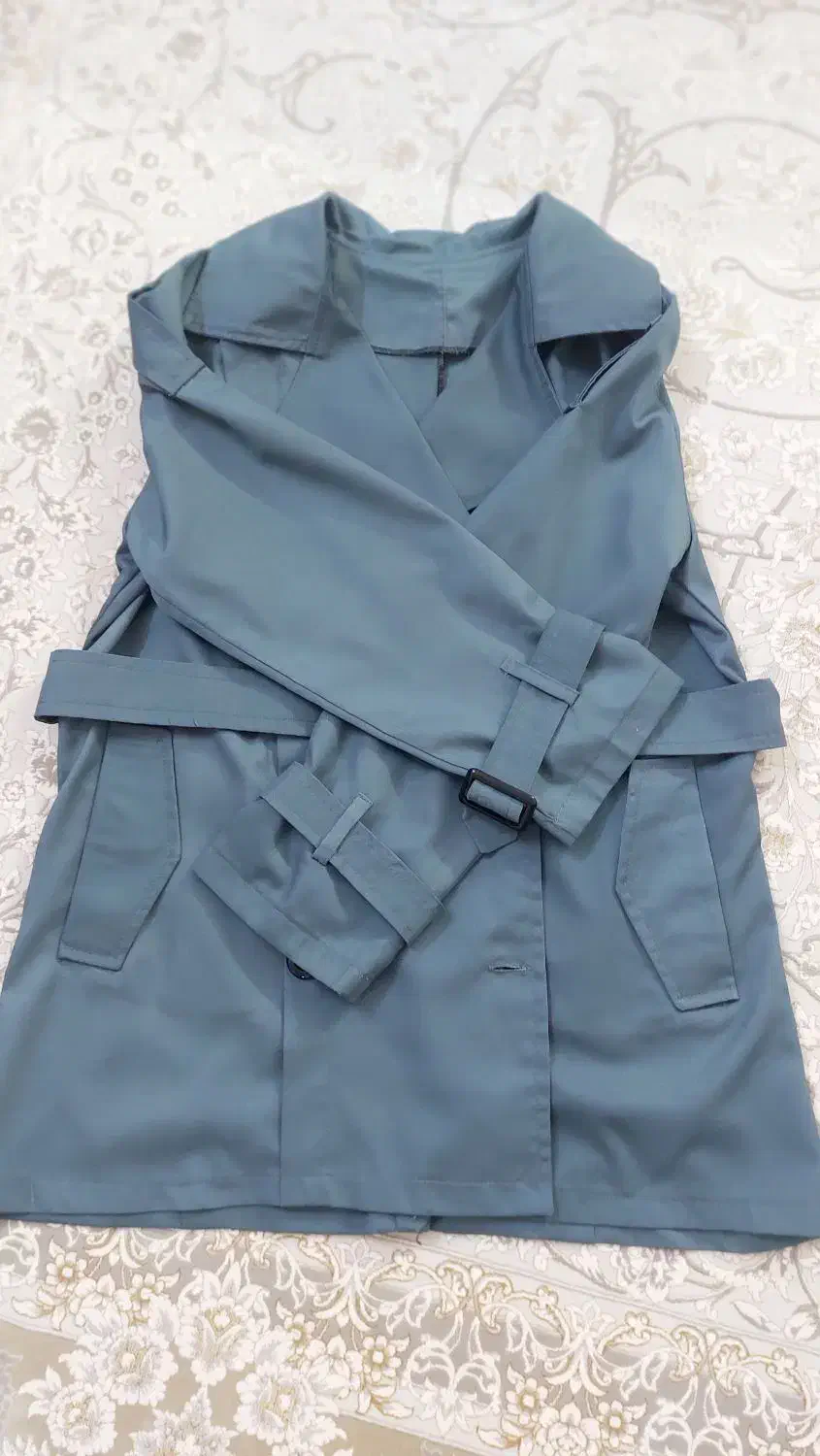 بارونی فری سایزتا۴۴|لباس|گلپایگان, |دیوار