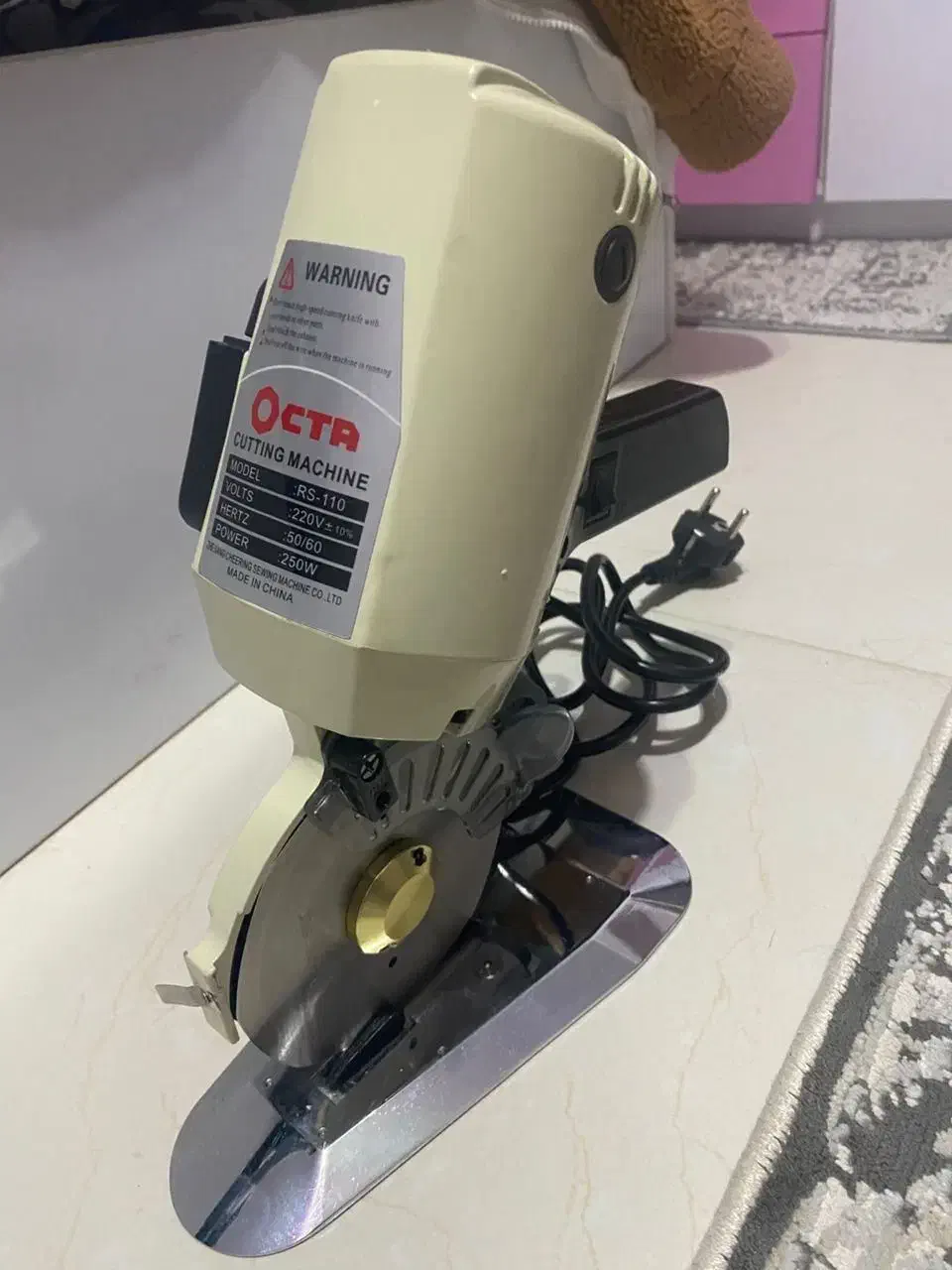 قیچی برقی نو|لوازم خیاطی و بافتنی|رشت, حمیدیان|دیوار