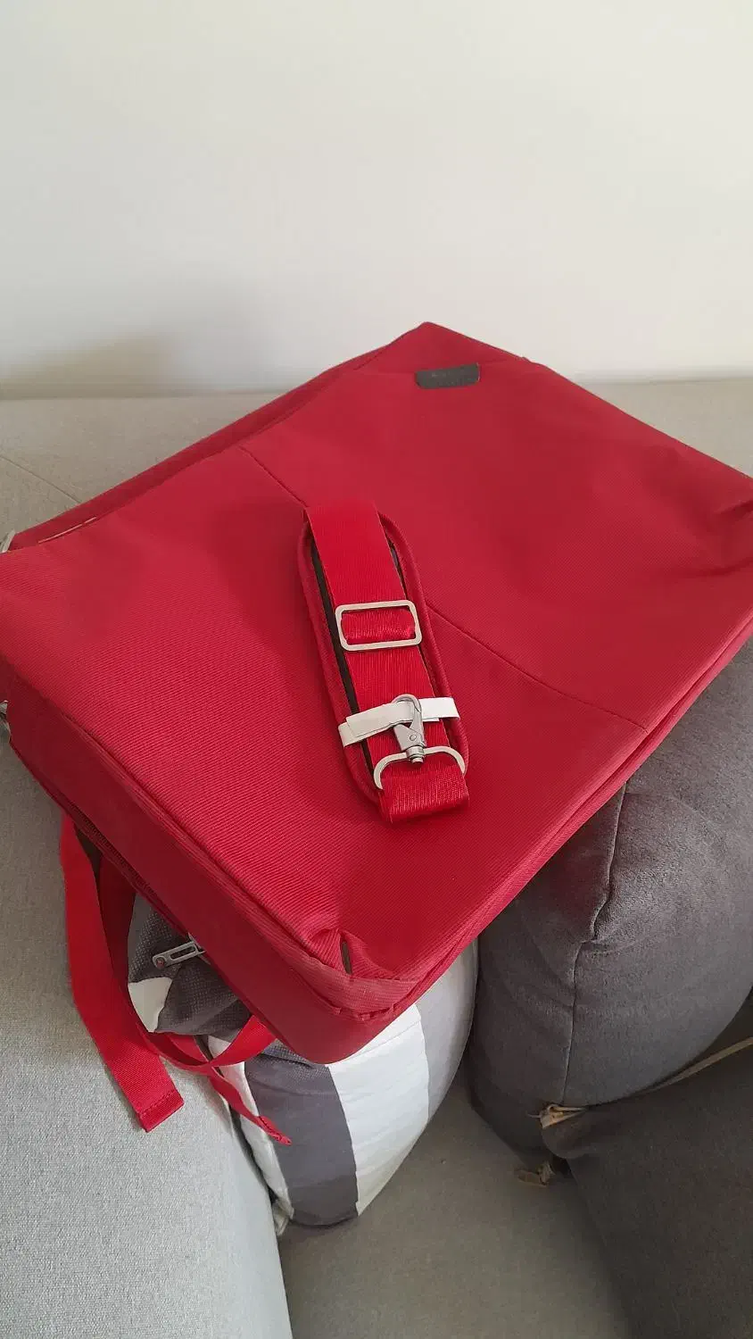 کیف مخصوص لب تاپ خارجی قابلیت تبدیل به کوله پشتی|کیف، کفش، کمربند|محمدشهر, شهرک پیام (مهرالبرز)|دیوار