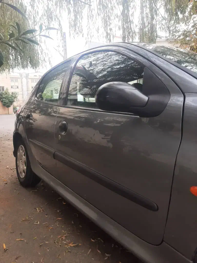 ۲۰۶ تیپ ۲ رنگ خاکستری مدل ۸۹ بدون رنگ|خودرو سواری و وانت|رشت, پل تالشان|دیوار