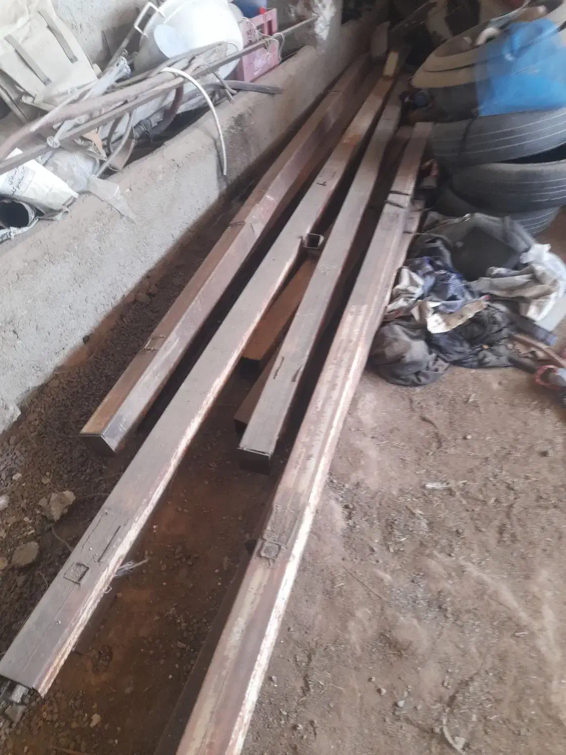 قوطی اهن|ابزارآلات|نیشابور, شهرک قدس|دیوار