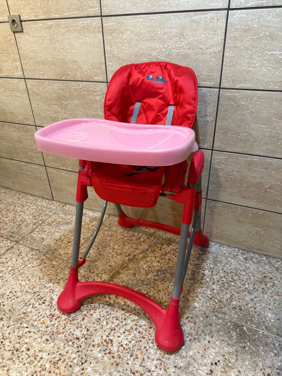 کریر و صندلی غذای کودک|کالسکه و لوازم جانبی|یزد, |دیوار