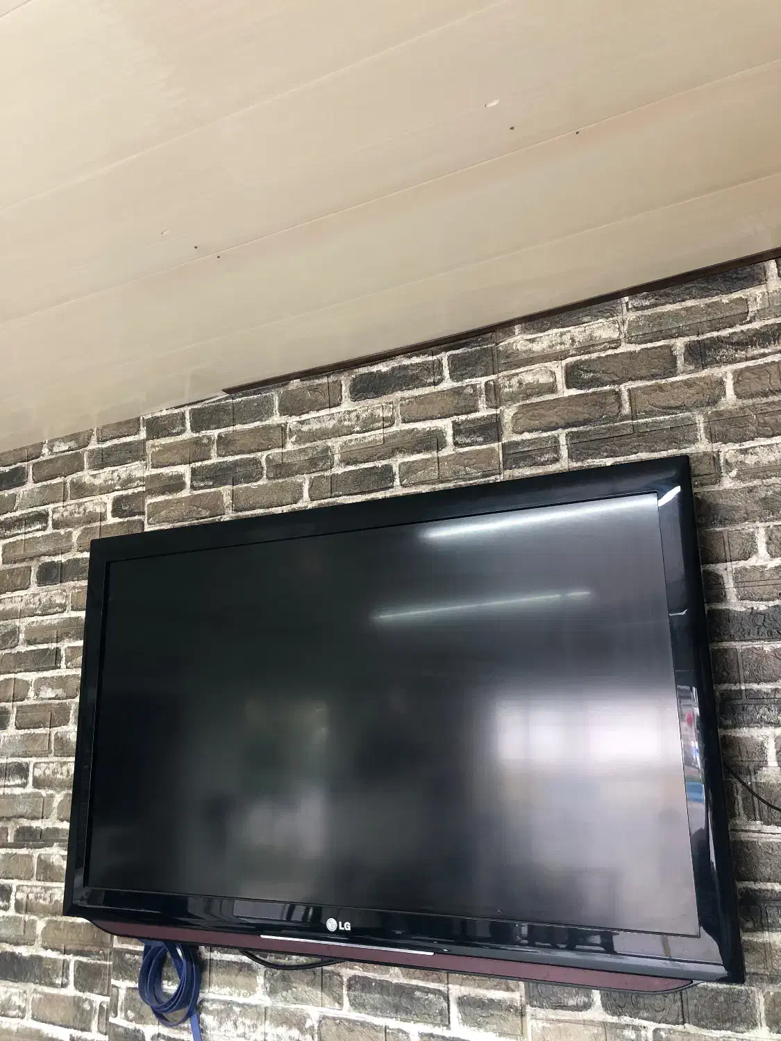 تلوزیون ال جی ۴۲ اینچ ال سی دی|تلویزیون و پروژکتور|تنکابن, |دیوار