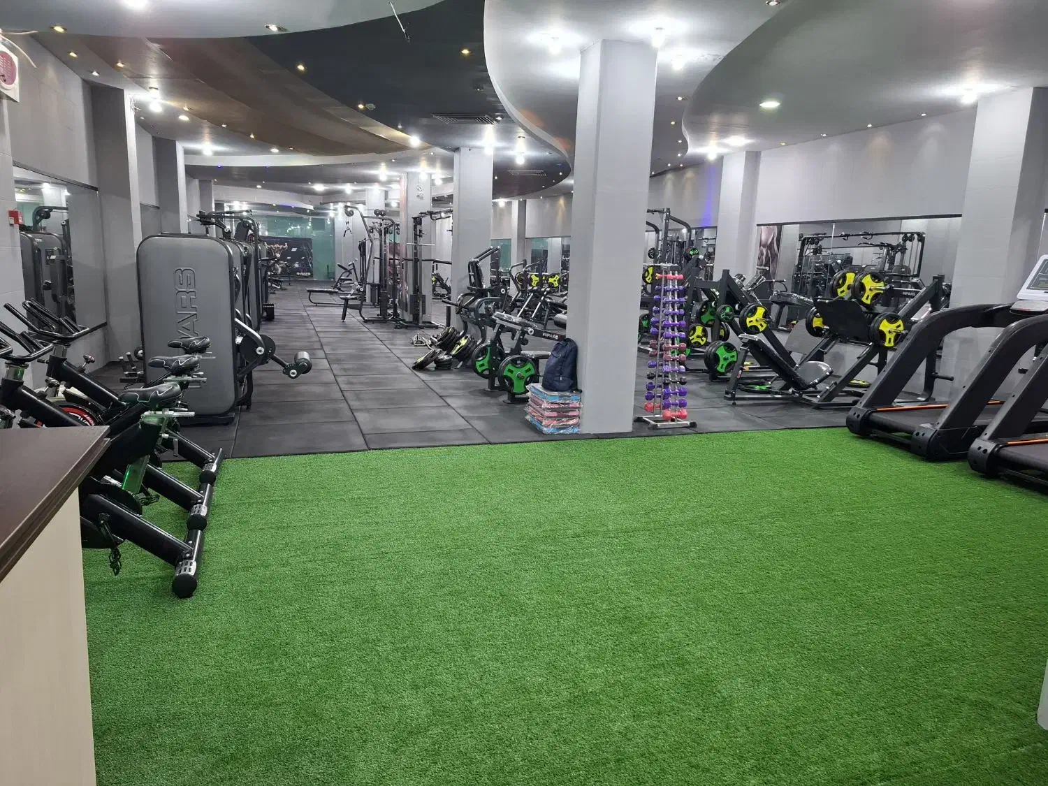 منشی آقا برای باشگاه|استخدام خدمات فروشگاه و رستوران|اندیشه, اندیشه فاز ۱|دیوار