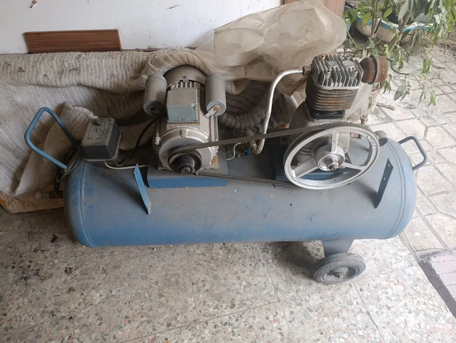 پمپ باد|ابزارآلات|لنگرود, |دیوار