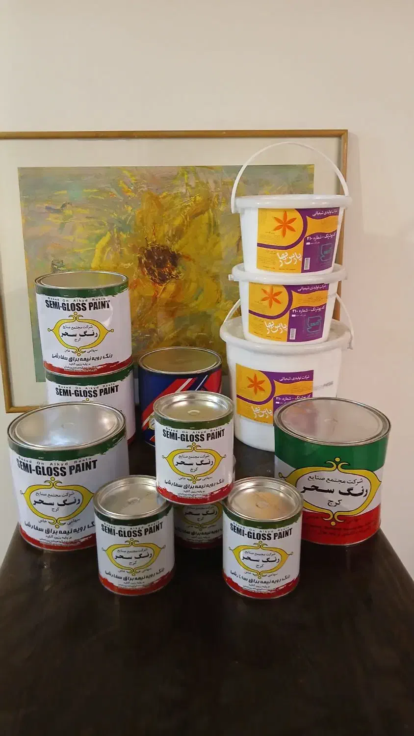 ۹ عدد رنگ سفید سحر مات و براق و نیم براق ۴ کیلویی|مصالح و تجهیزات ساختمان|تهران, فلسطین (میدان انقلاب)|دیوار