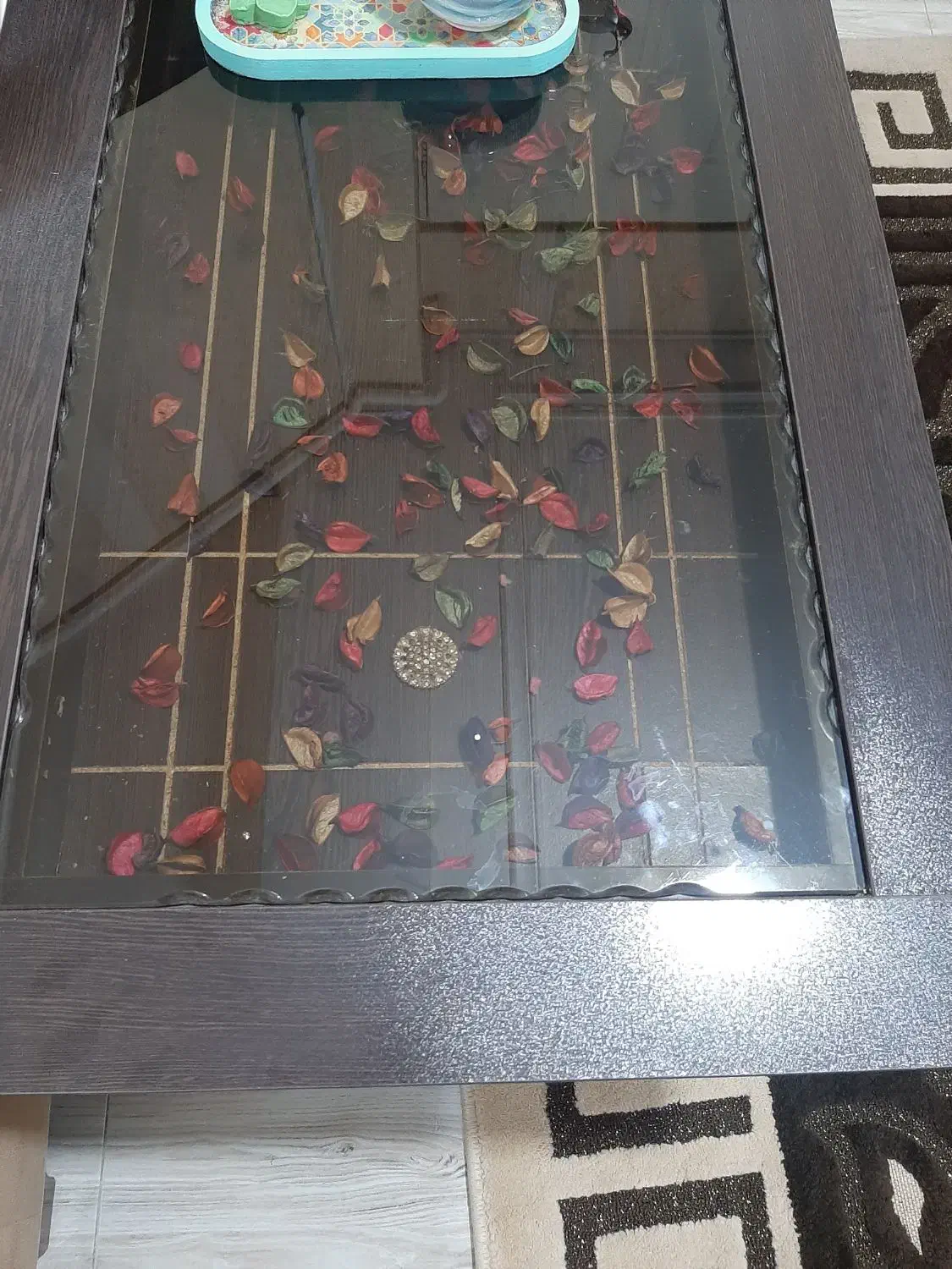 مبل راحتی ۷نفره|مبلمان خانگی و میز عسلی|رشت, جهاد|دیوار