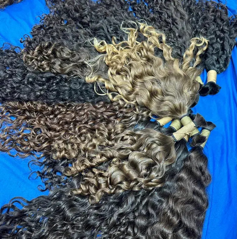 خریدار موی طبیعی بانوان|خدمات آرایشگری و زیبایی|رشت, سعدی (تختی)|دیوار