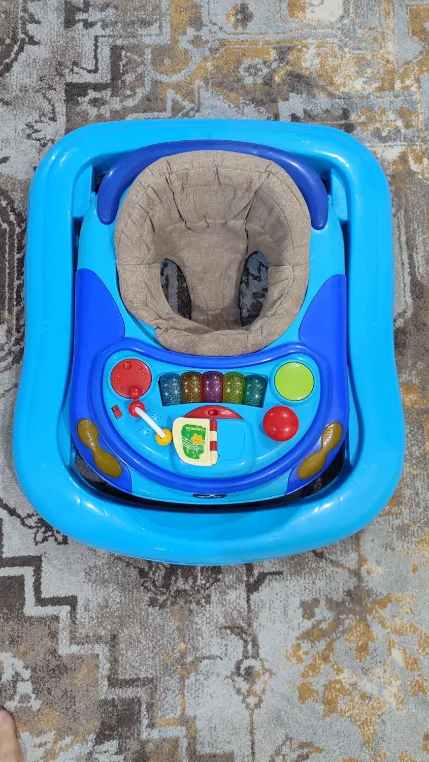 روروک موزیکال بچه|کفش و لباس بچه|بهبهان, |دیوار