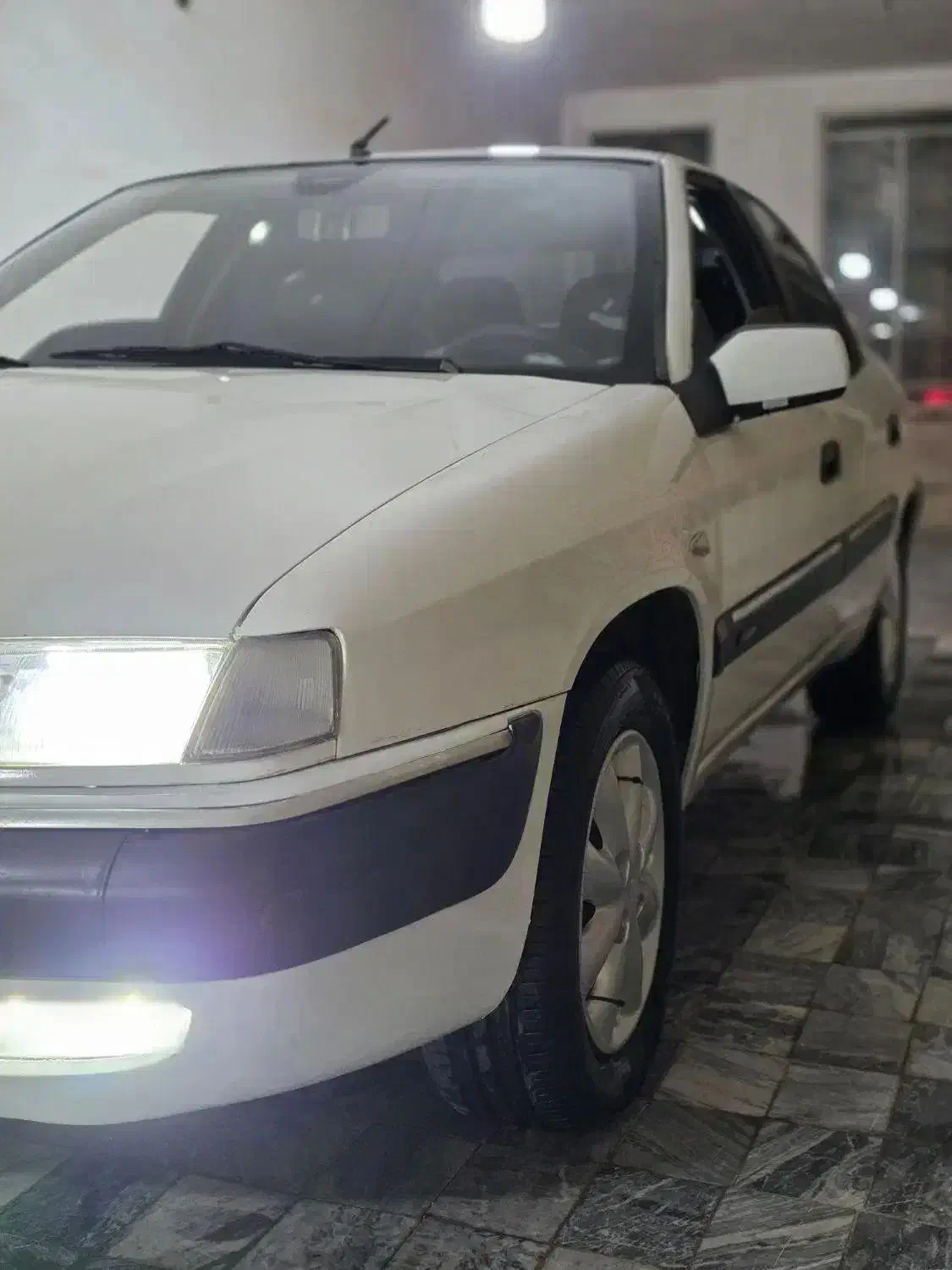 سیتروئن زانتیا 2000cc|خودرو سواری و وانت|بروجرد, |دیوار