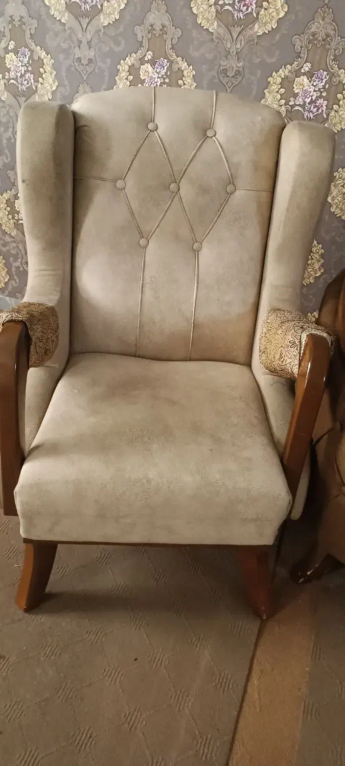 مبل چستر|مبلمان خانگی و میز عسلی|قرچک, شهرک الحدید|دیوار