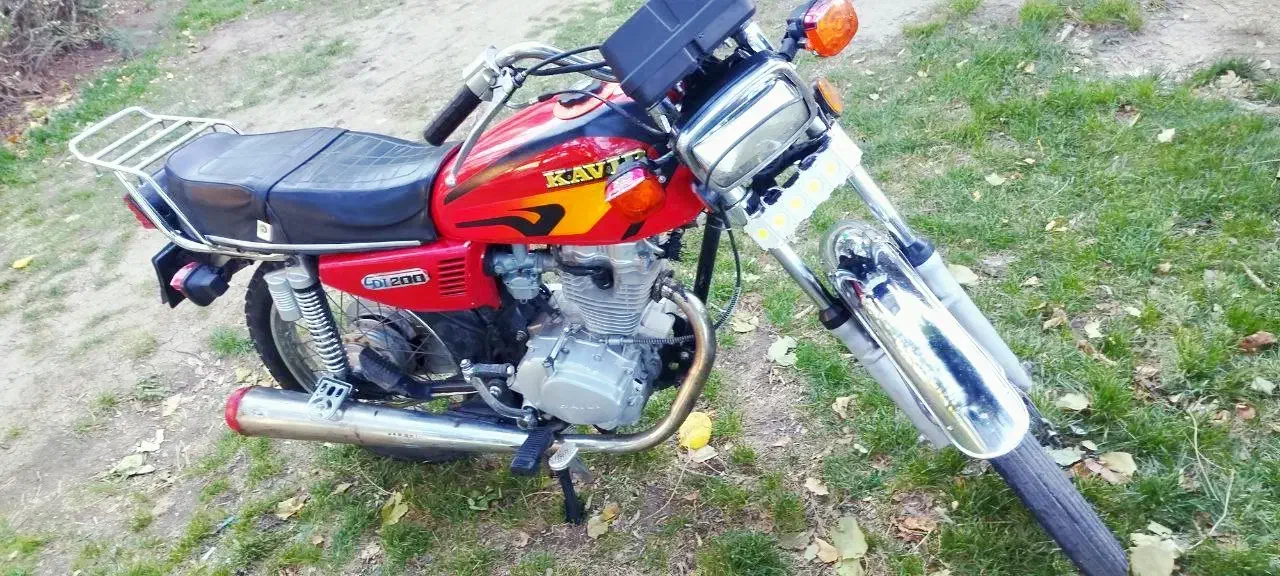 متور 125مدارکدار پنج دنده فوری|موتورسیکلت|سقز, |دیوار