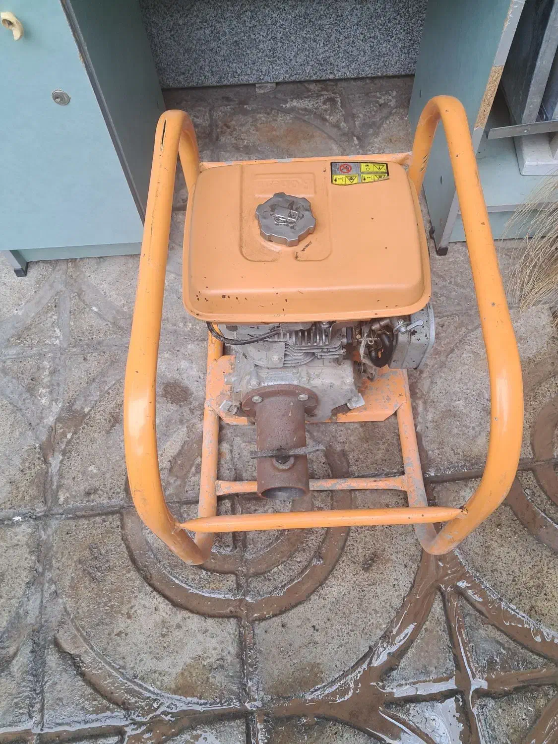 ویبراتور بنزینی با شلنگ ۶ متری|ابزارآلات|نظرآباد, رسالت|دیوار