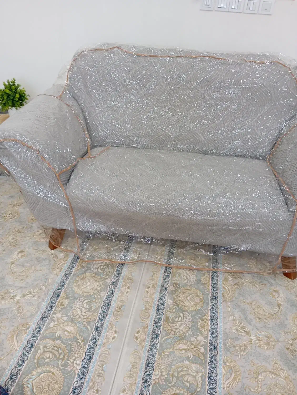 کاور سلفونی مبل راحتی|مبلمان خانگی و میز عسلی|قائن, |دیوار