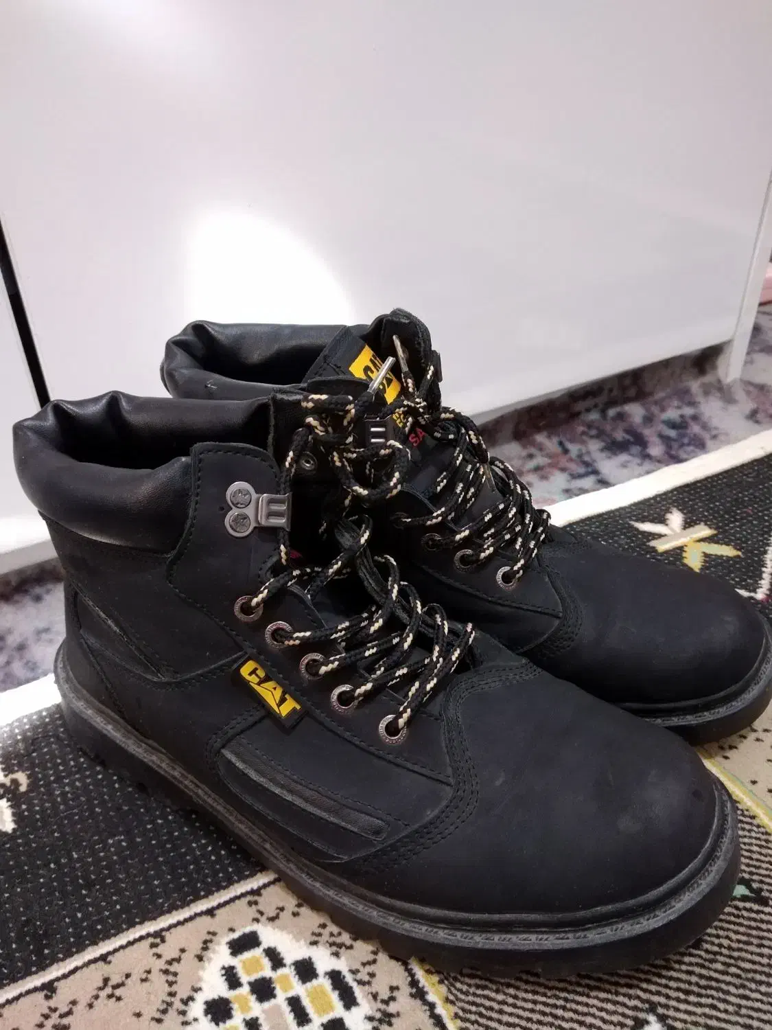 کفش و لباس|کیف، کفش، کمربند|کازرون, |دیوار