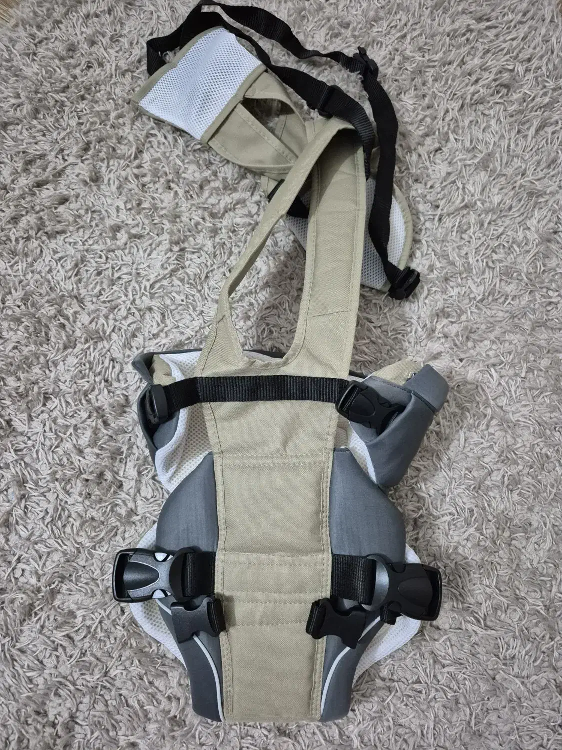 آغوشی کودک|اسباب و اثاث بچه|نهاوند, |دیوار