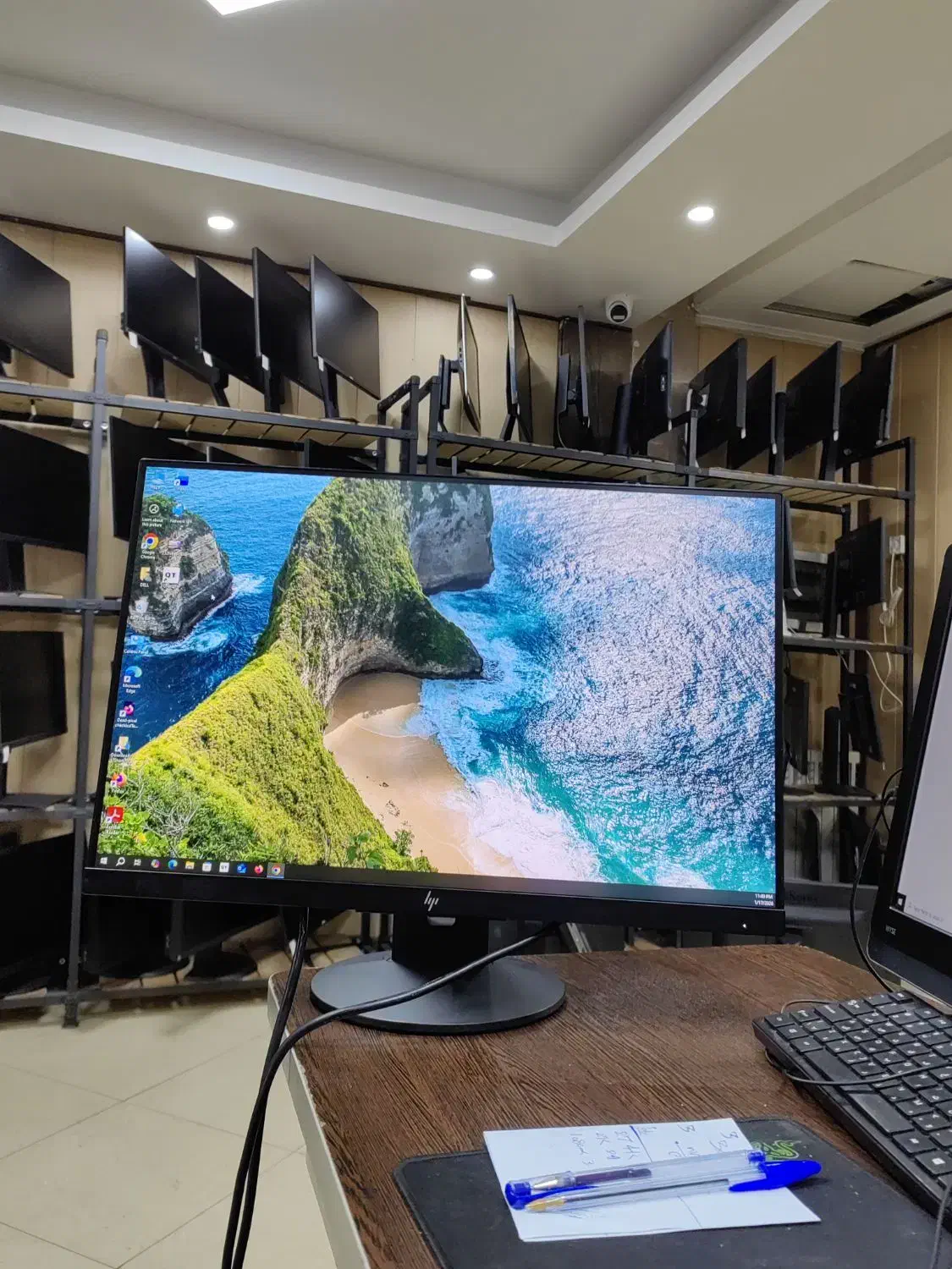 مانیتور 24 HP Z طراحی گرافیک|قطعات و لوازم جانبی رایانه|تهران, جمهوری|دیوار