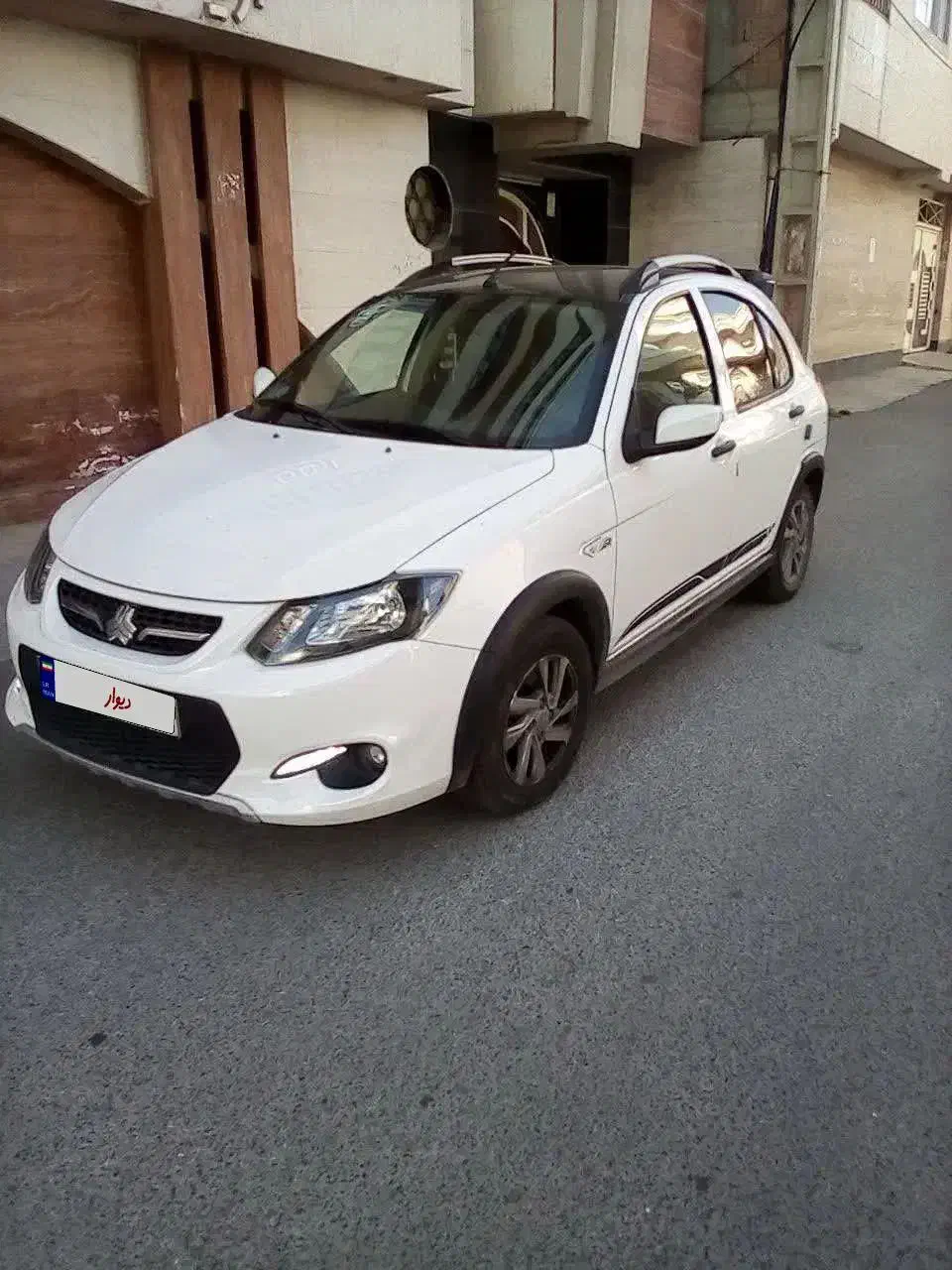 کوییک آر کوئیک R اتومات فول آپشنال ۴۰۱|خودرو سواری و وانت|قائم‌شهر, |دیوار