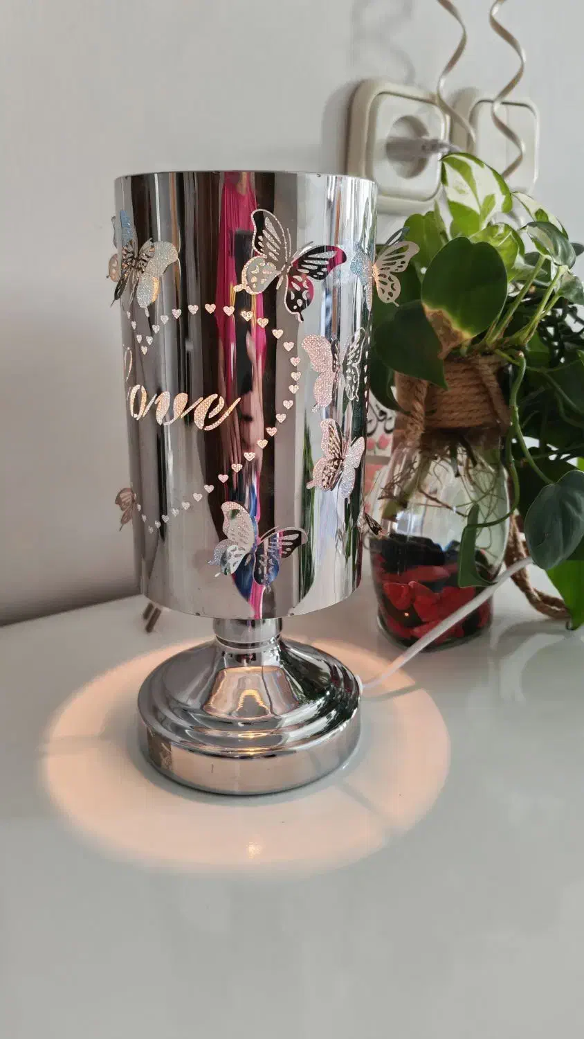 چراغ خواب|چراغ خواب و آباژور|همدان, |دیوار